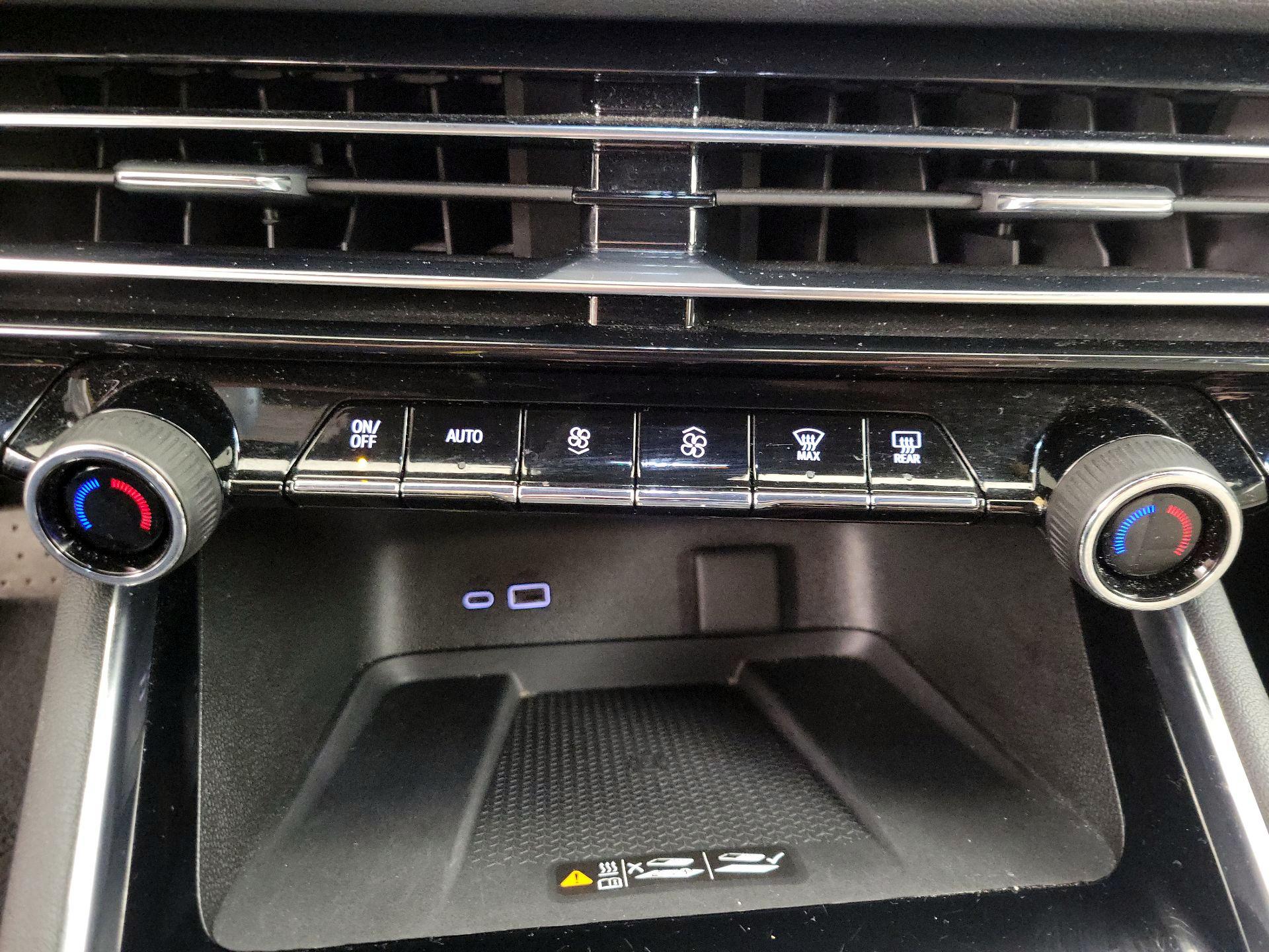 Thumbnail: 2025 Chevrolet Traverse - 17