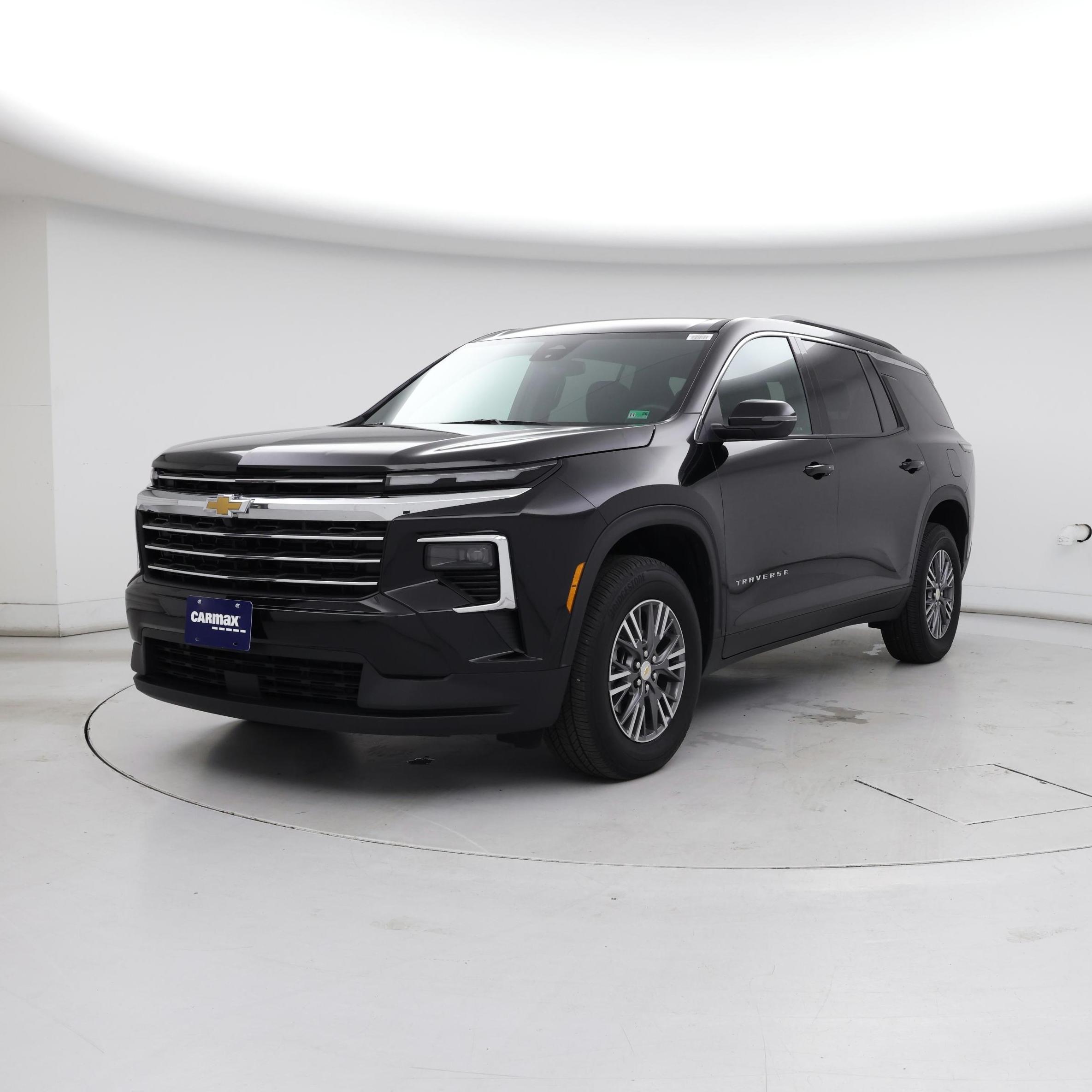 Thumbnail: 2025 Chevrolet Traverse - 4