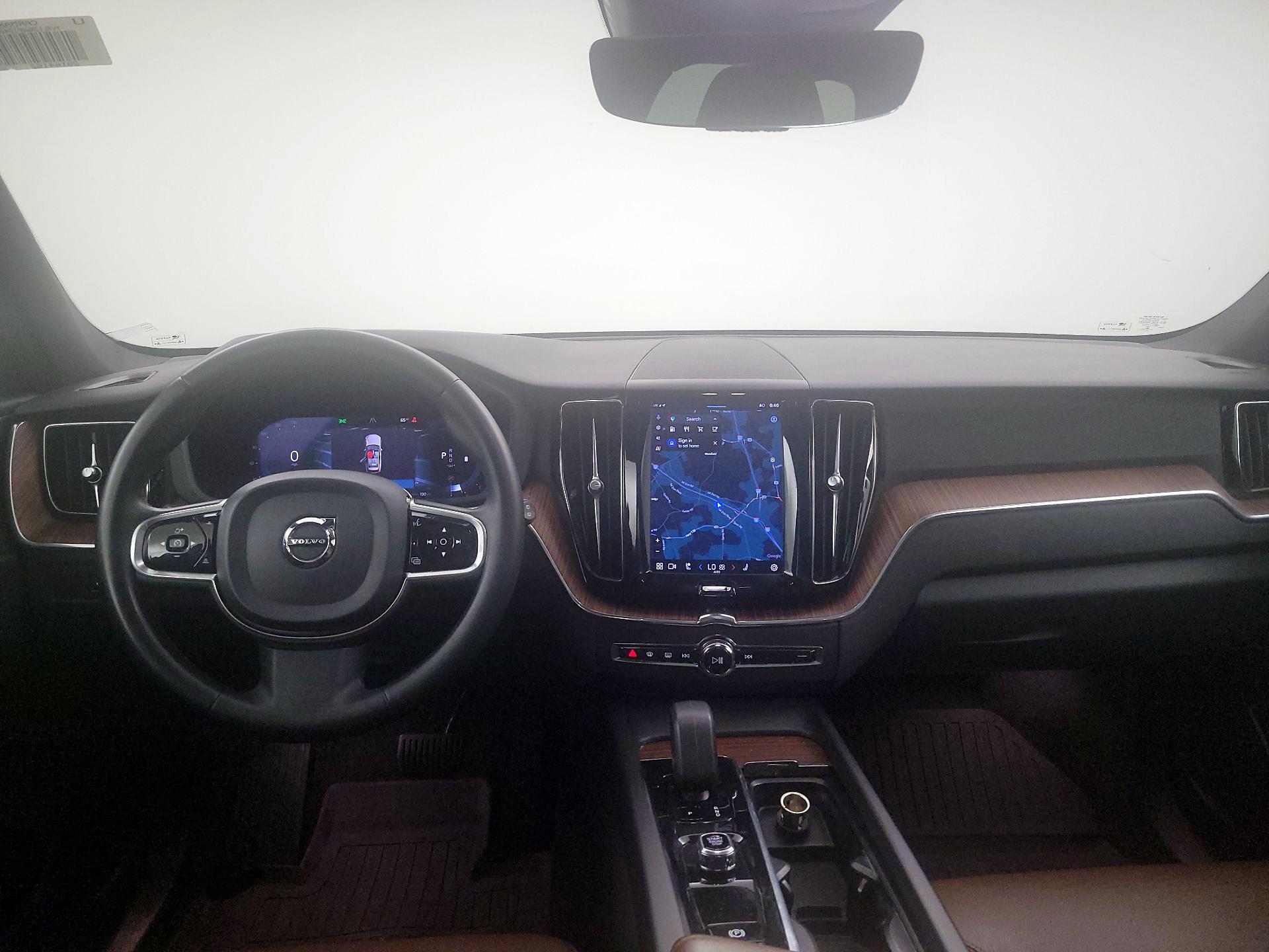 Thumbnail: 2023 Volvo XC60 - 9