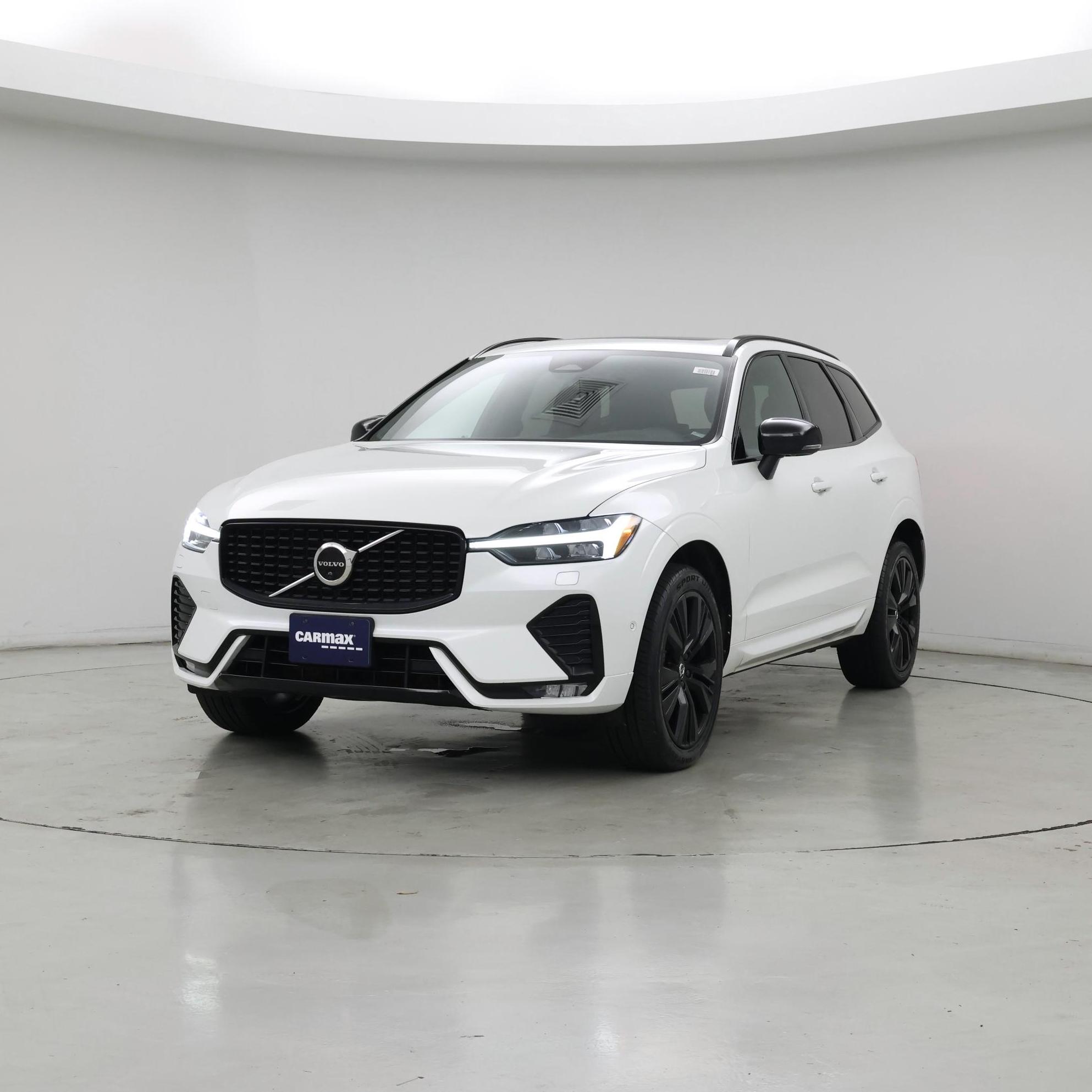Thumbnail: 2023 Volvo XC60 - 4