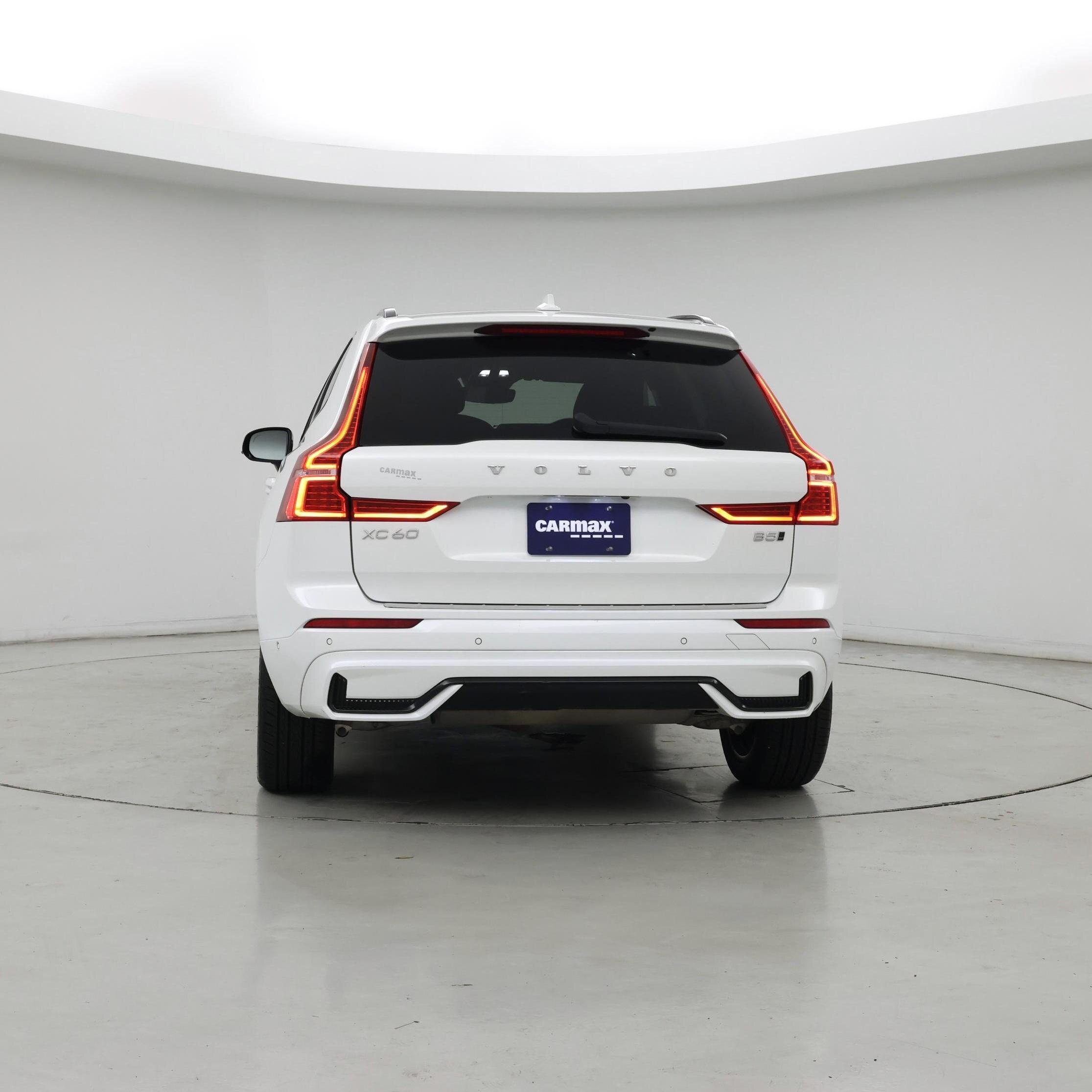 Thumbnail: 2023 Volvo XC60 - 6