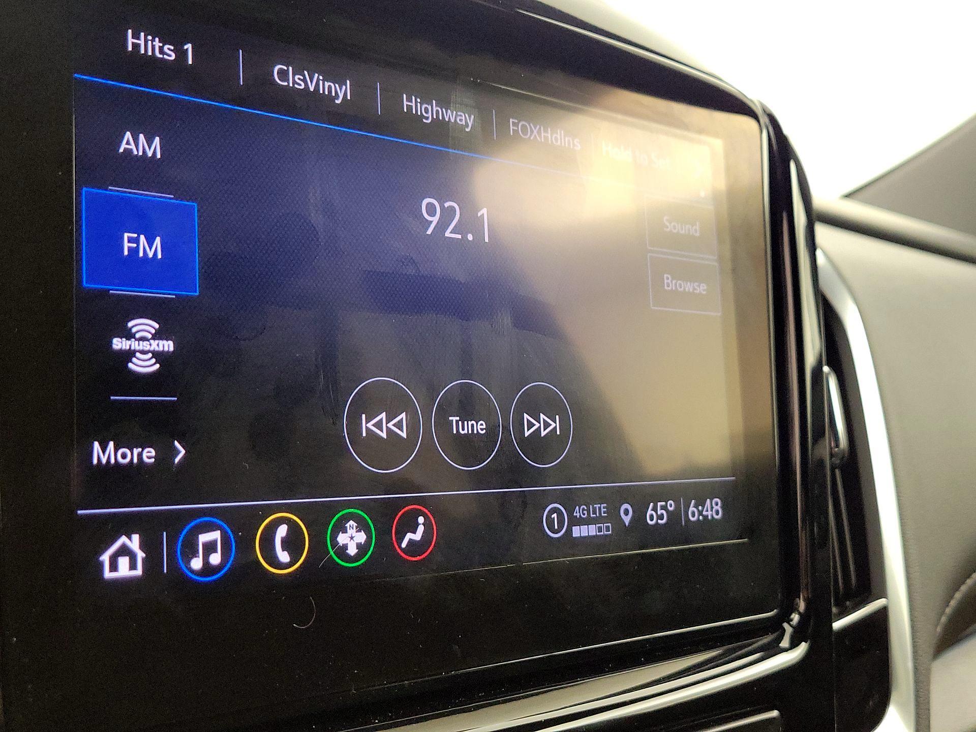 Thumbnail: 2023 Chevrolet Traverse - 15