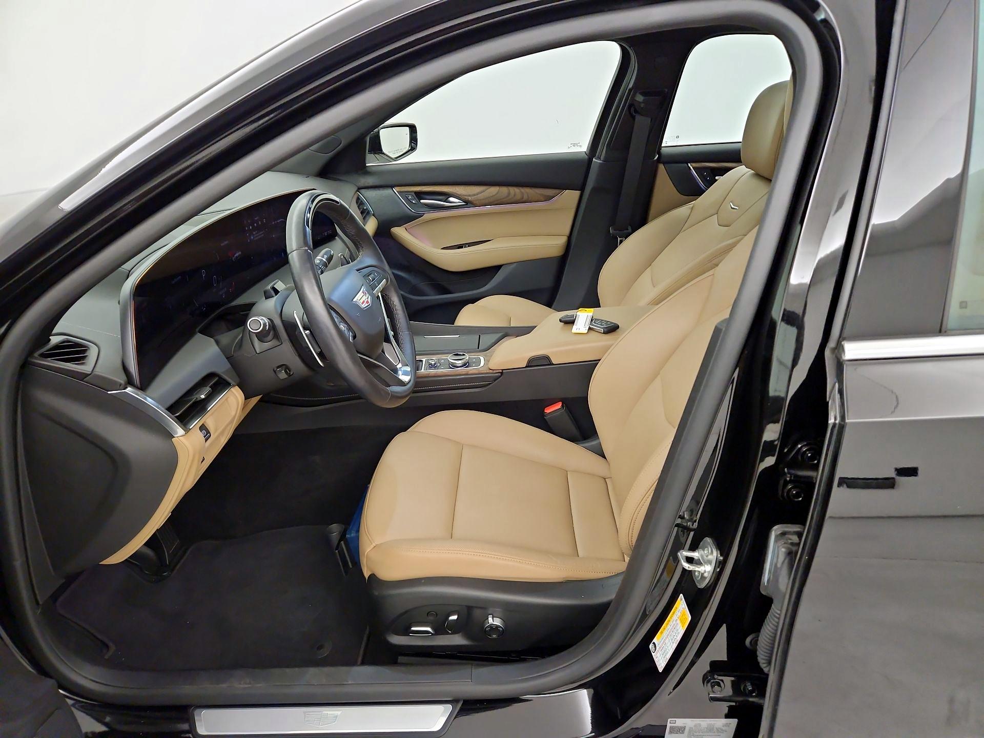 Thumbnail: 2025 Cadillac CT5 - 11