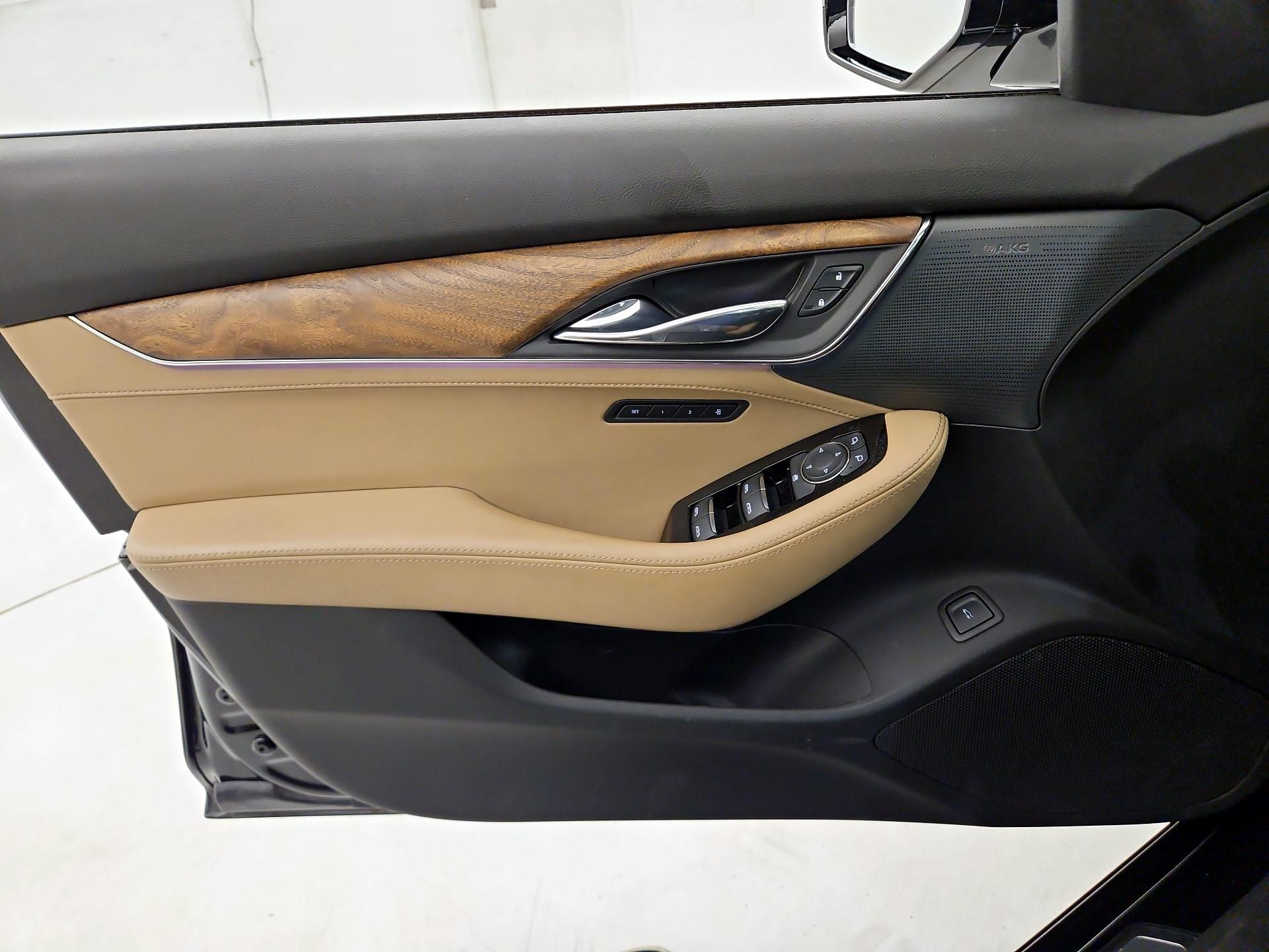 Thumbnail: 2025 Cadillac CT5 - 12