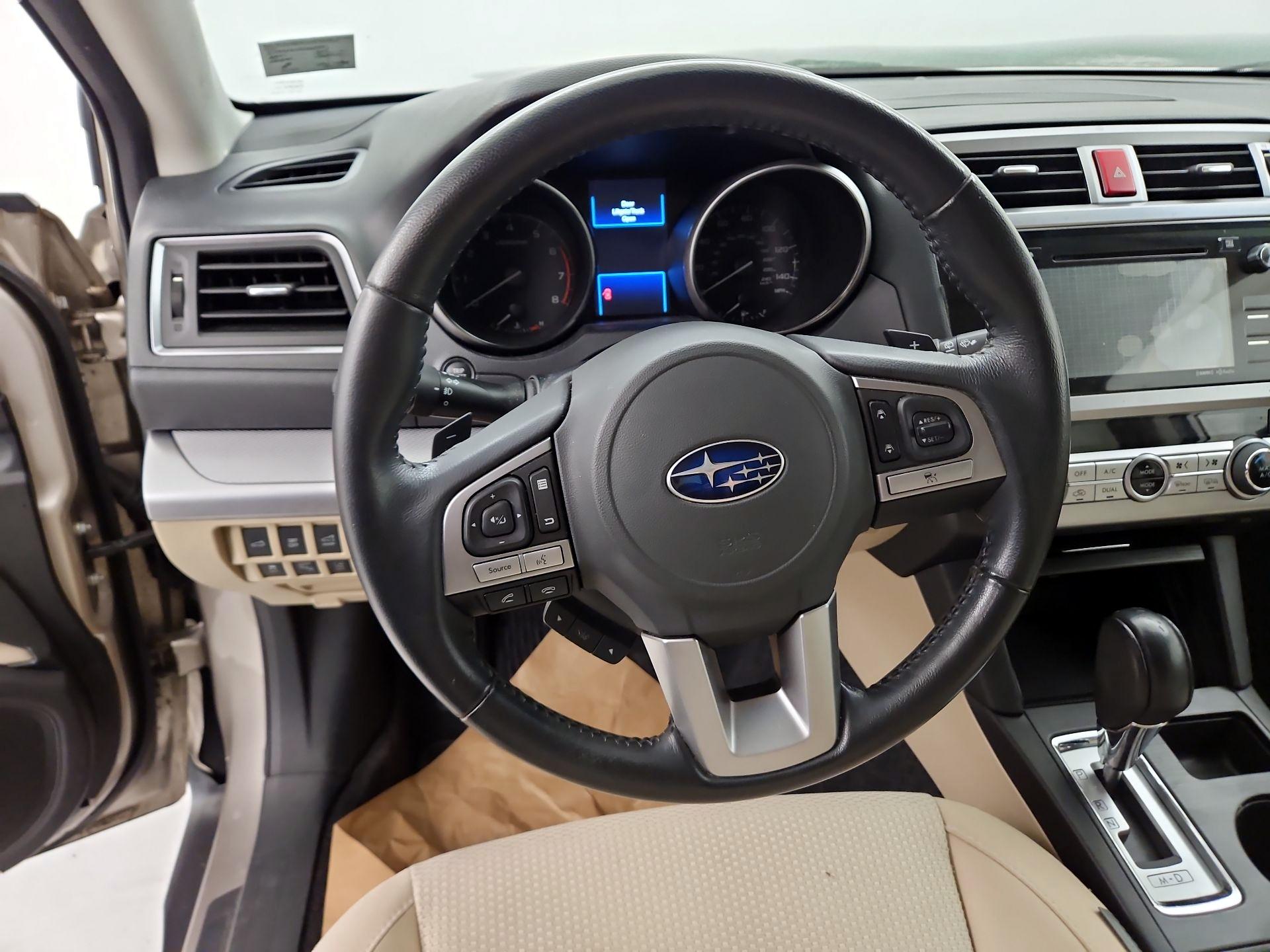 Thumbnail: 2015 Subaru Outback - 10