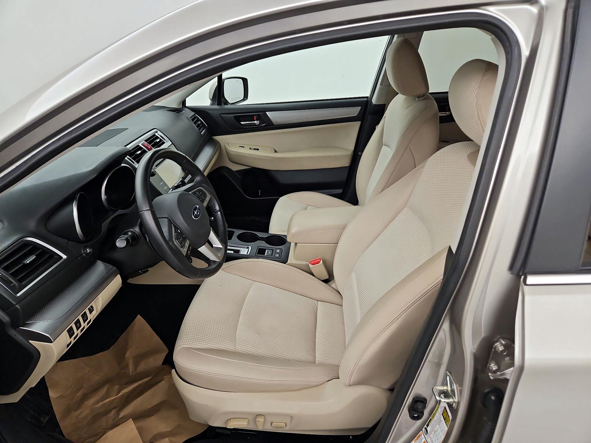 Thumbnail: 2015 Subaru Outback - 11