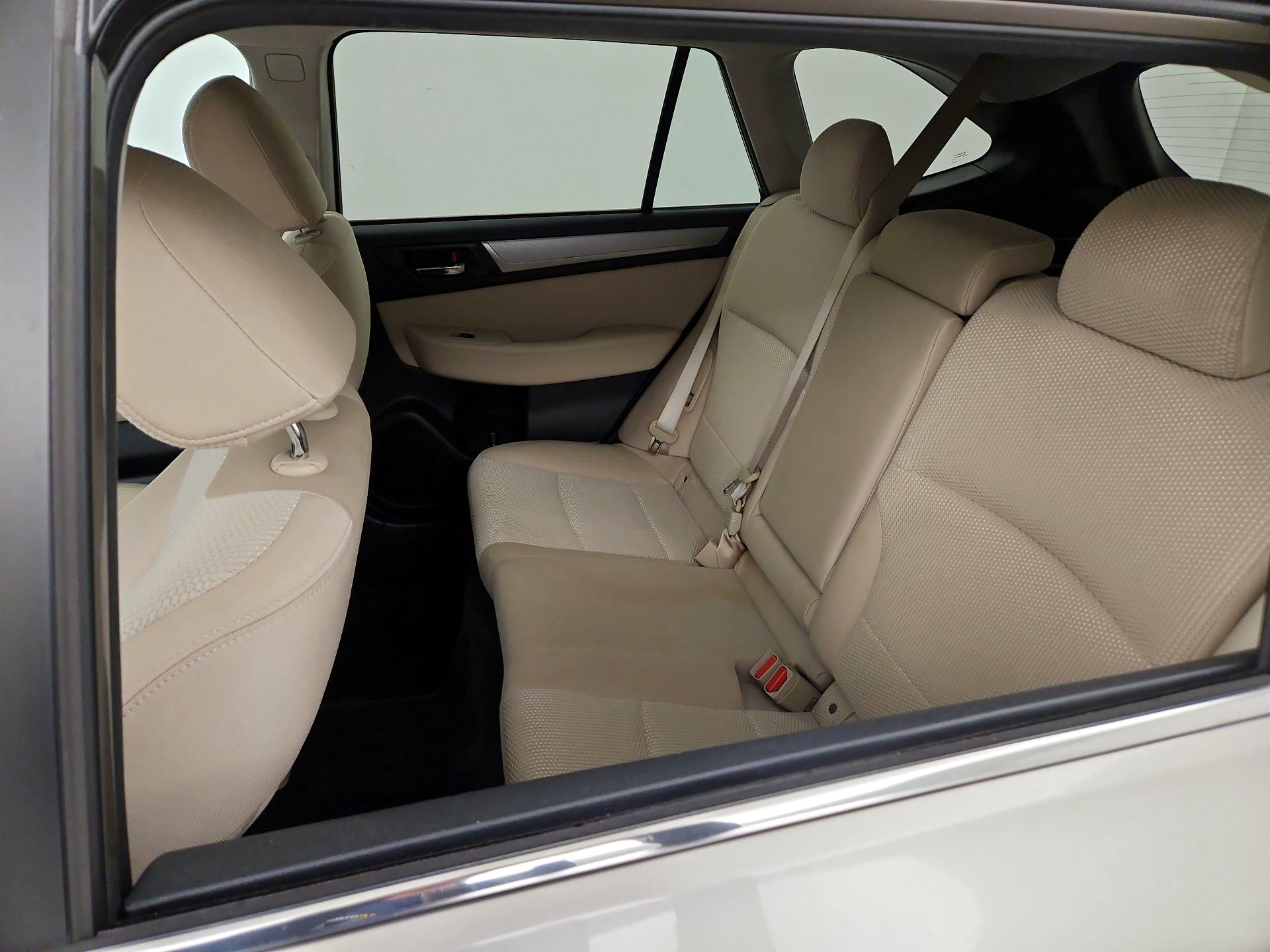 Thumbnail: 2015 Subaru Outback - 18