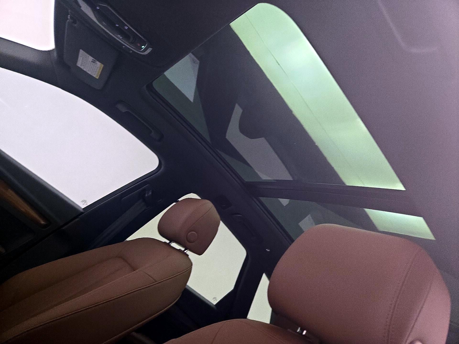 Thumbnail: 2022 Audi Q5 - 18