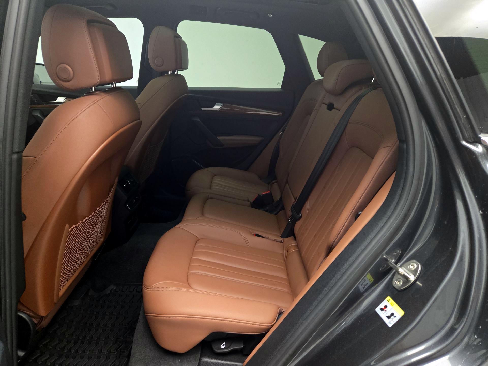 Thumbnail: 2022 Audi Q5 - 19