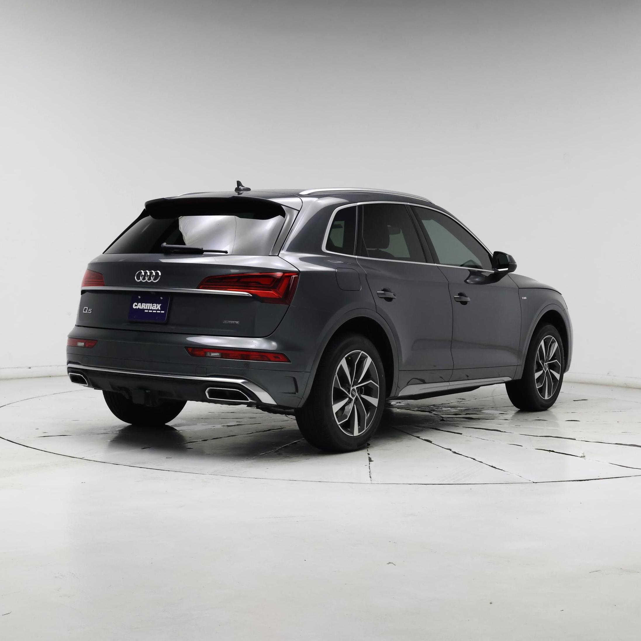 Thumbnail: 2022 Audi Q5 - 8