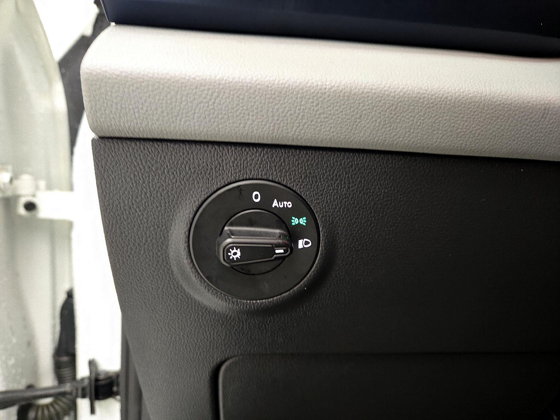 Thumbnail: 2023 Volkswagen Taos - 13