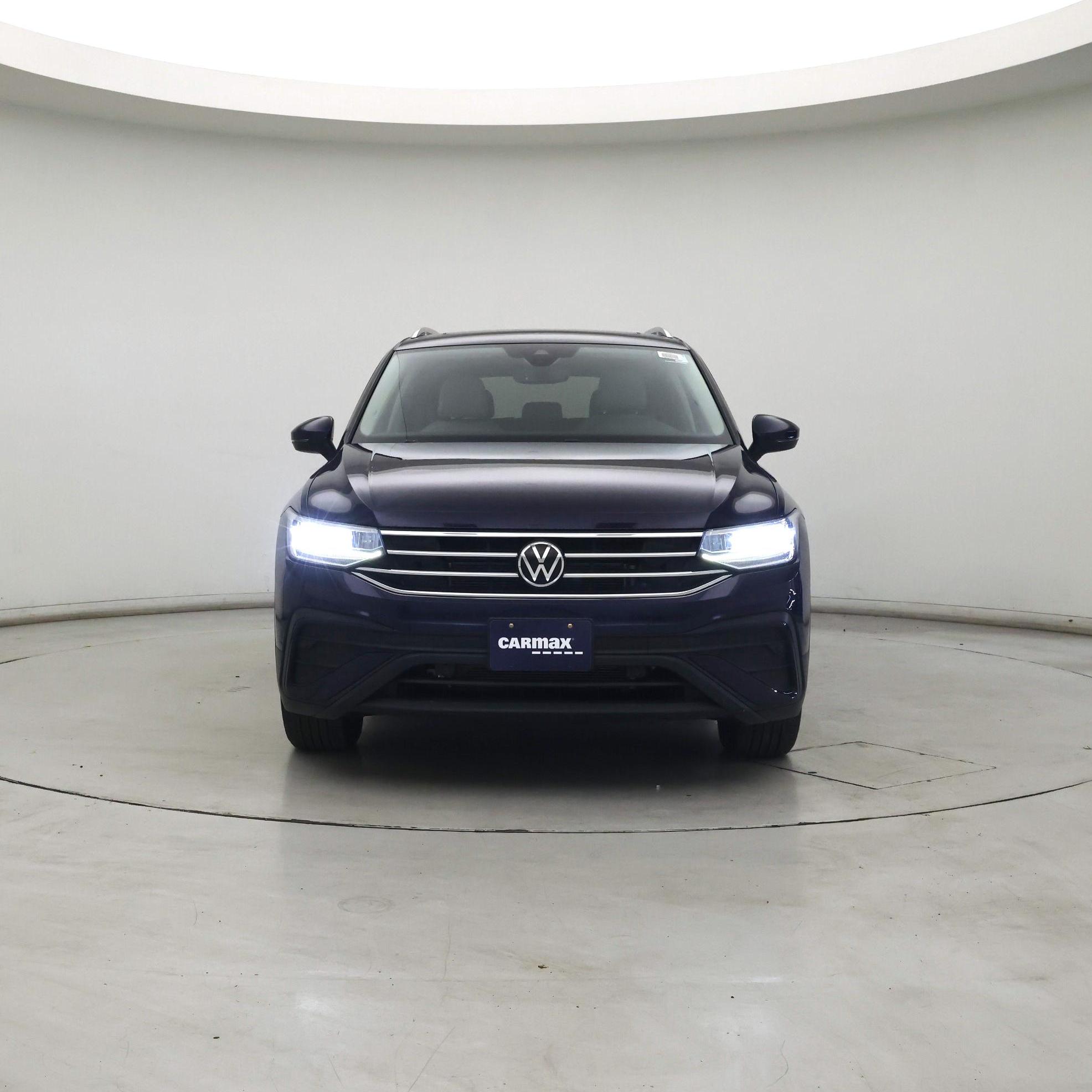 Thumbnail: 2023 Volkswagen Tiguan - 5