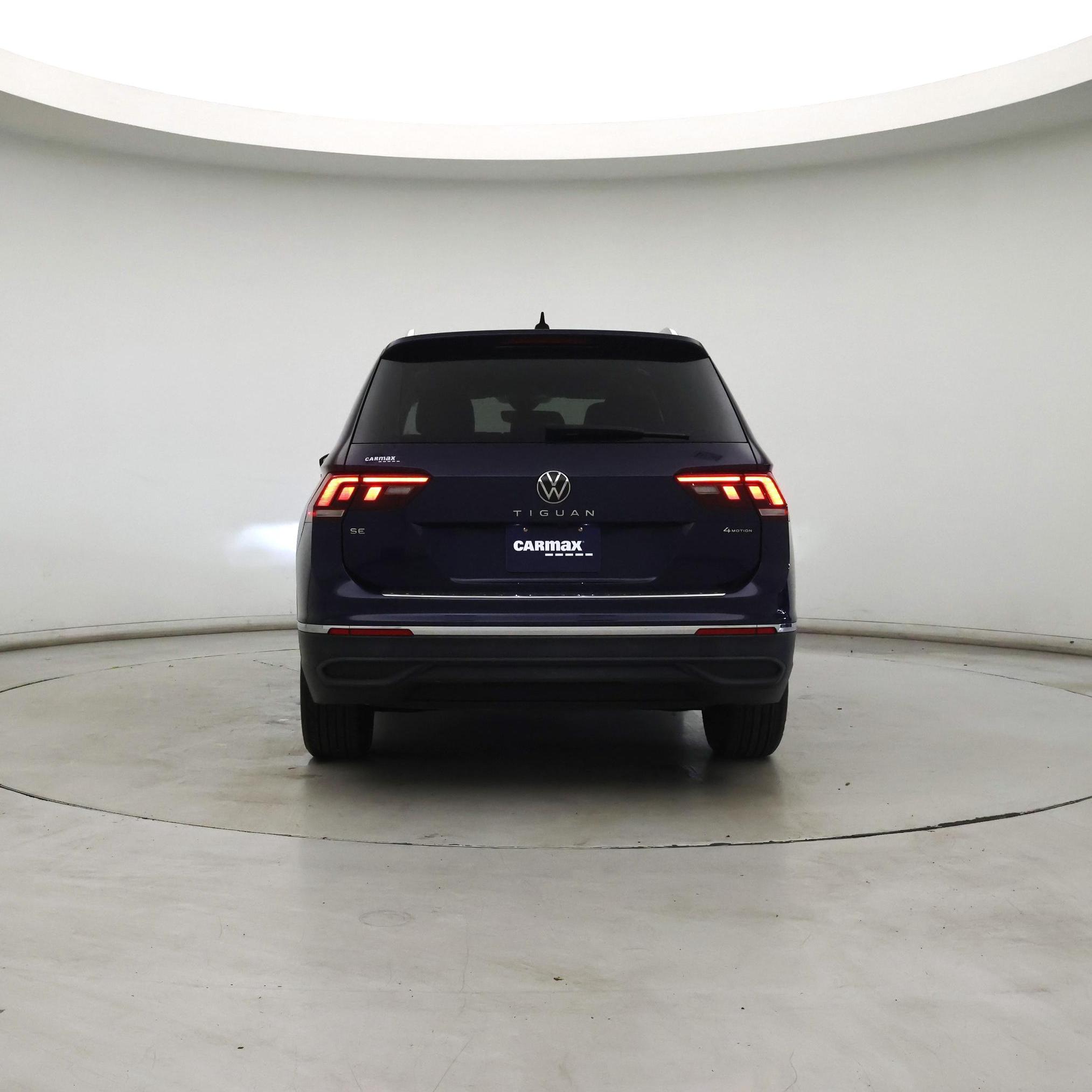 Thumbnail: 2023 Volkswagen Tiguan - 6