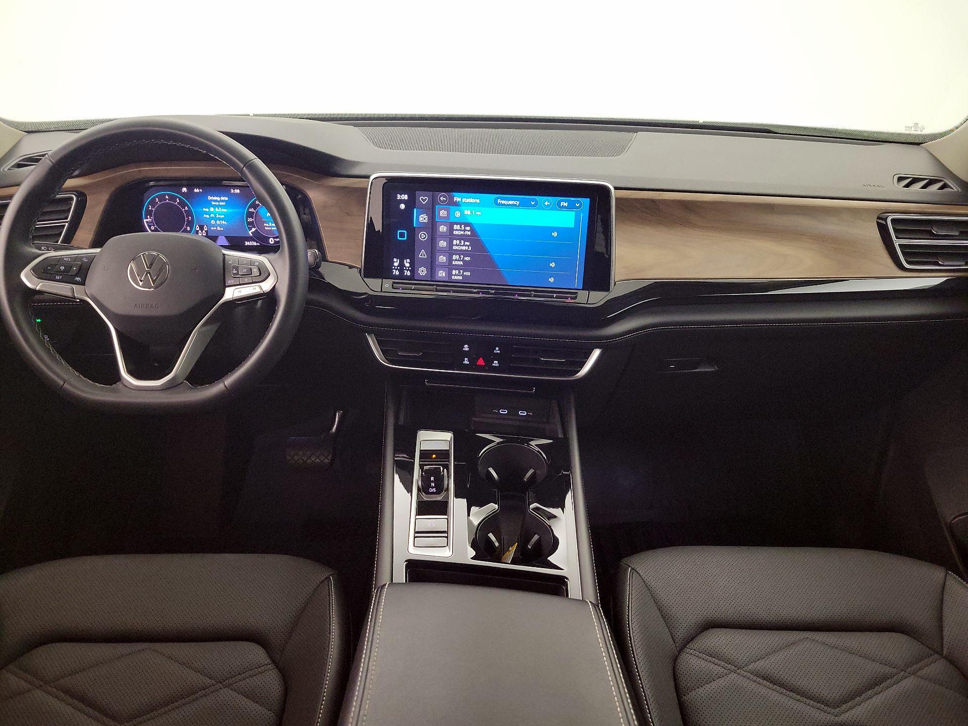 Thumbnail: 2024 Volkswagen Atlas - 9