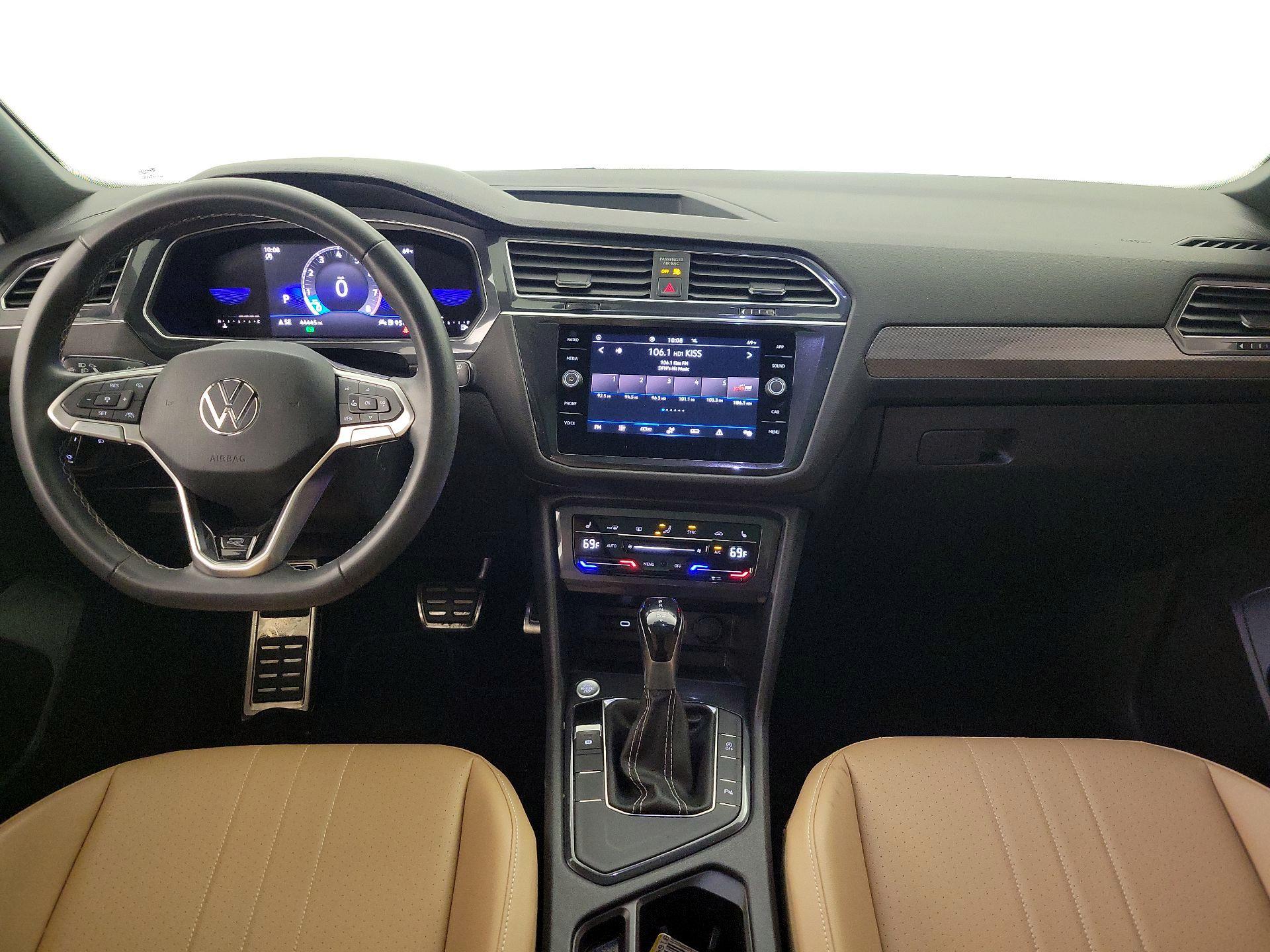 Thumbnail: 2023 Volkswagen Tiguan - 9