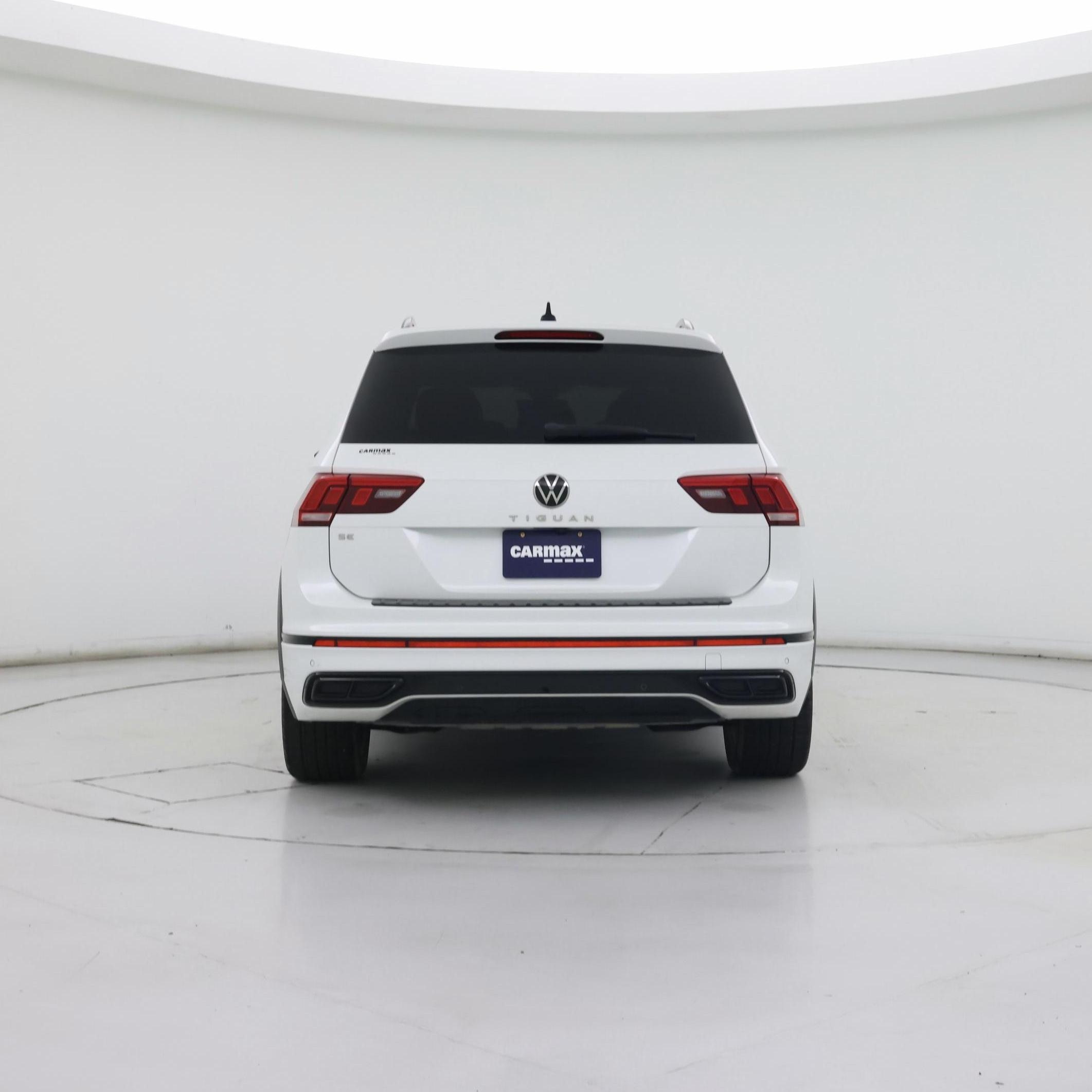 Thumbnail: 2023 Volkswagen Tiguan - 6