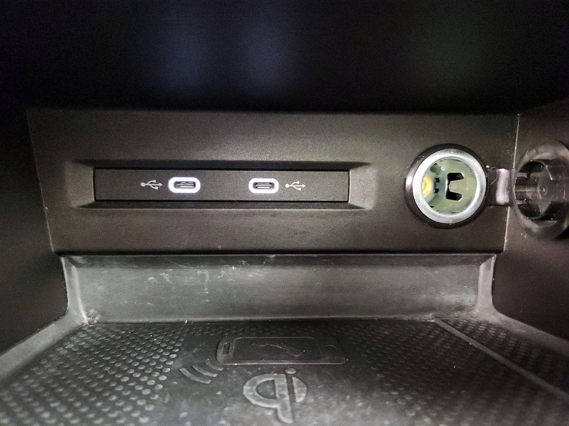 Thumbnail: 2023 Volkswagen Taos - 18