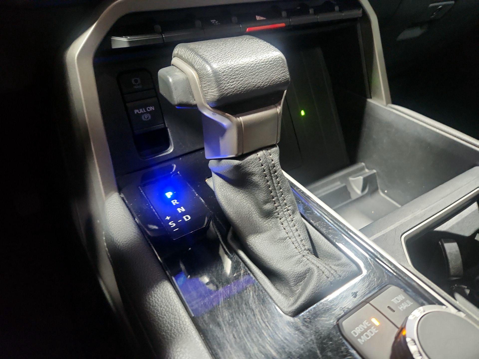 Thumbnail: 2023 Toyota Tundra - 15