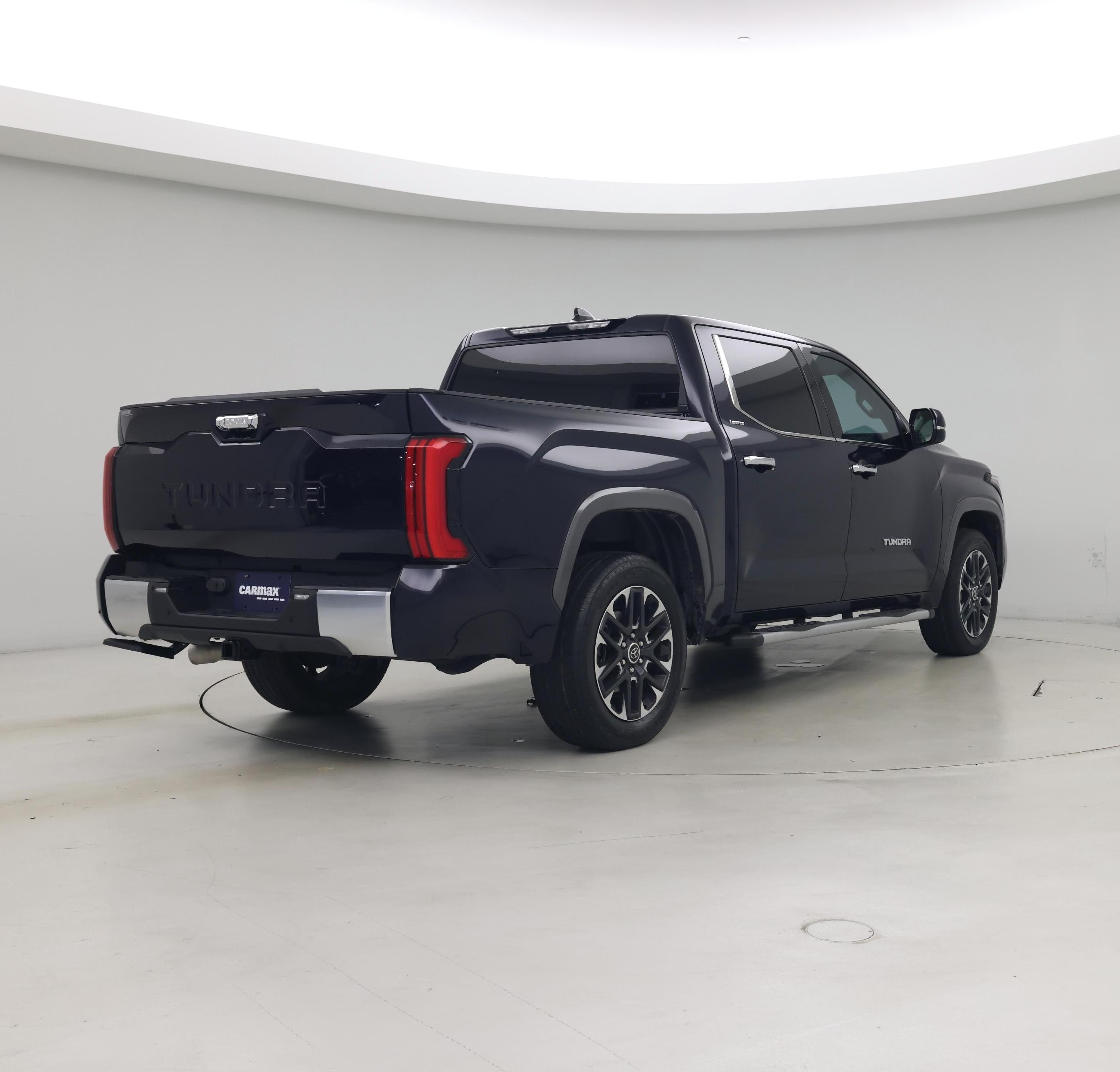 Thumbnail: 2023 Toyota Tundra - 8