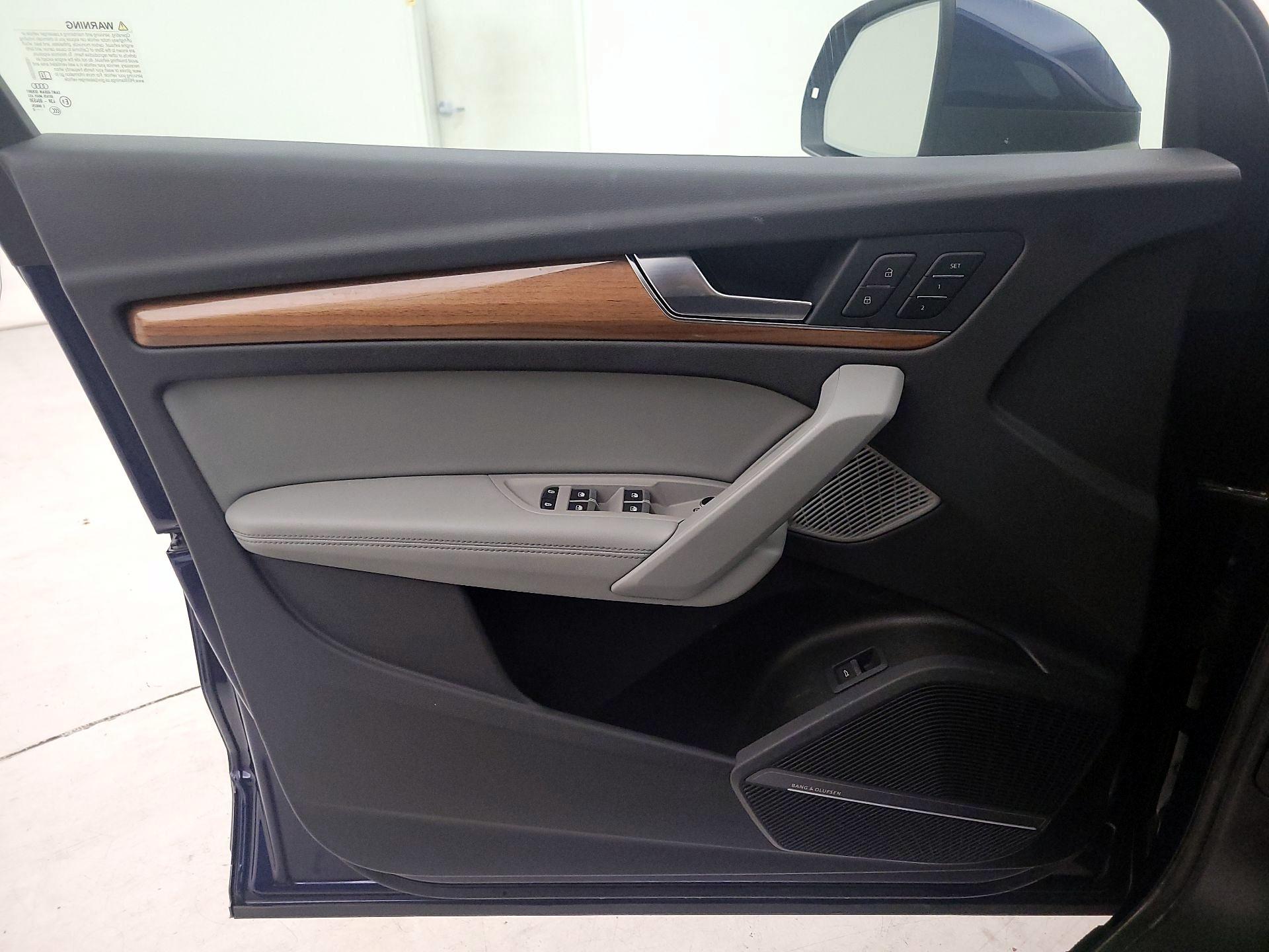 Thumbnail: 2022 Audi Q5 - 12