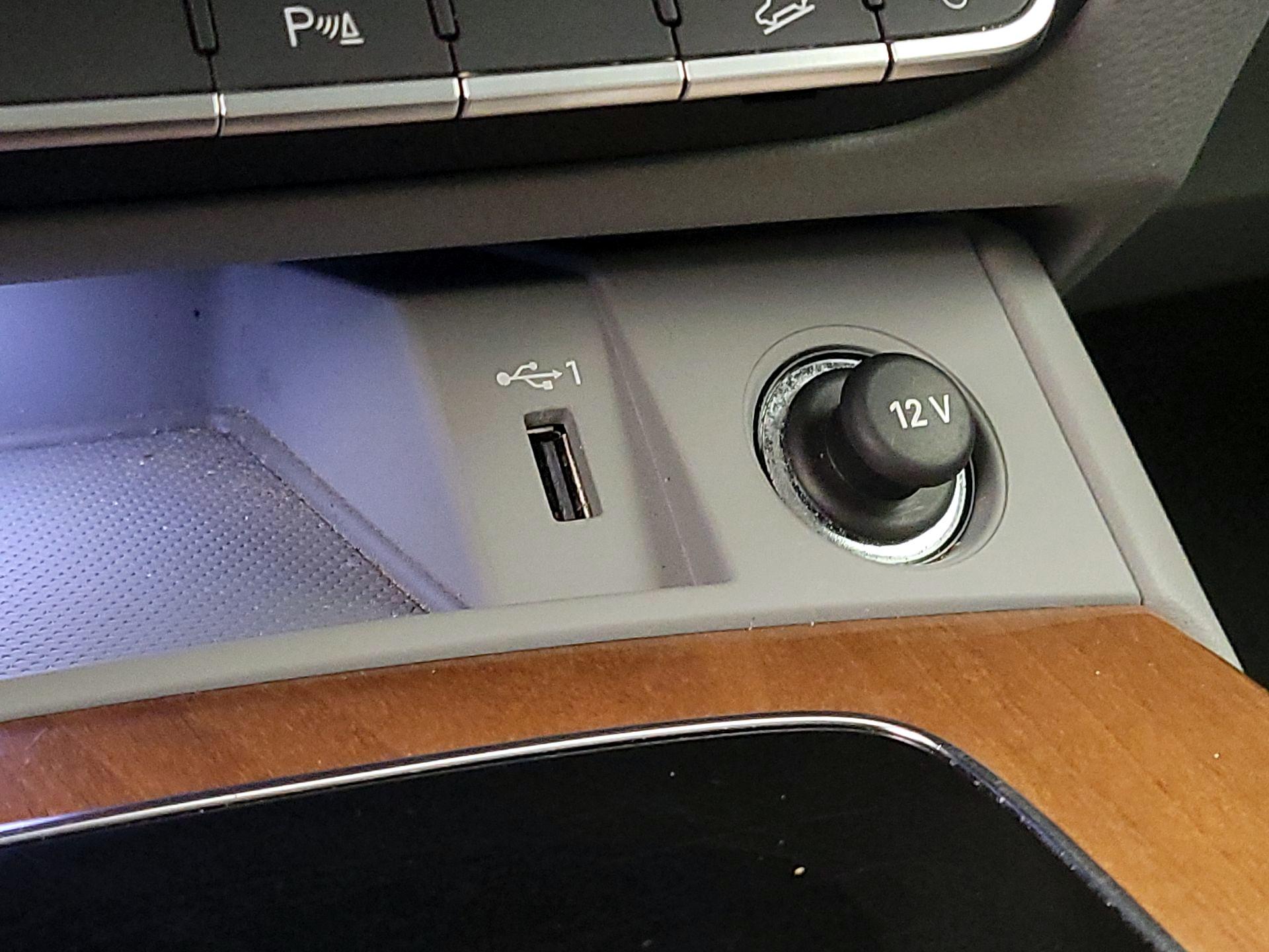 Thumbnail: 2022 Audi Q5 - 18