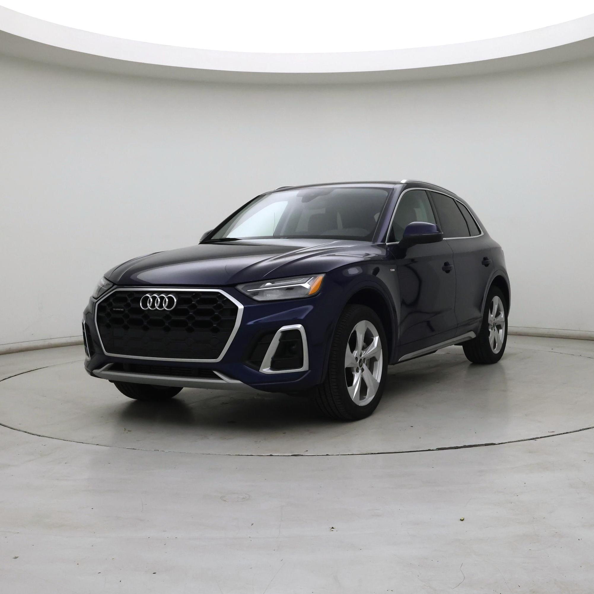 Thumbnail: 2022 Audi Q5 - 4