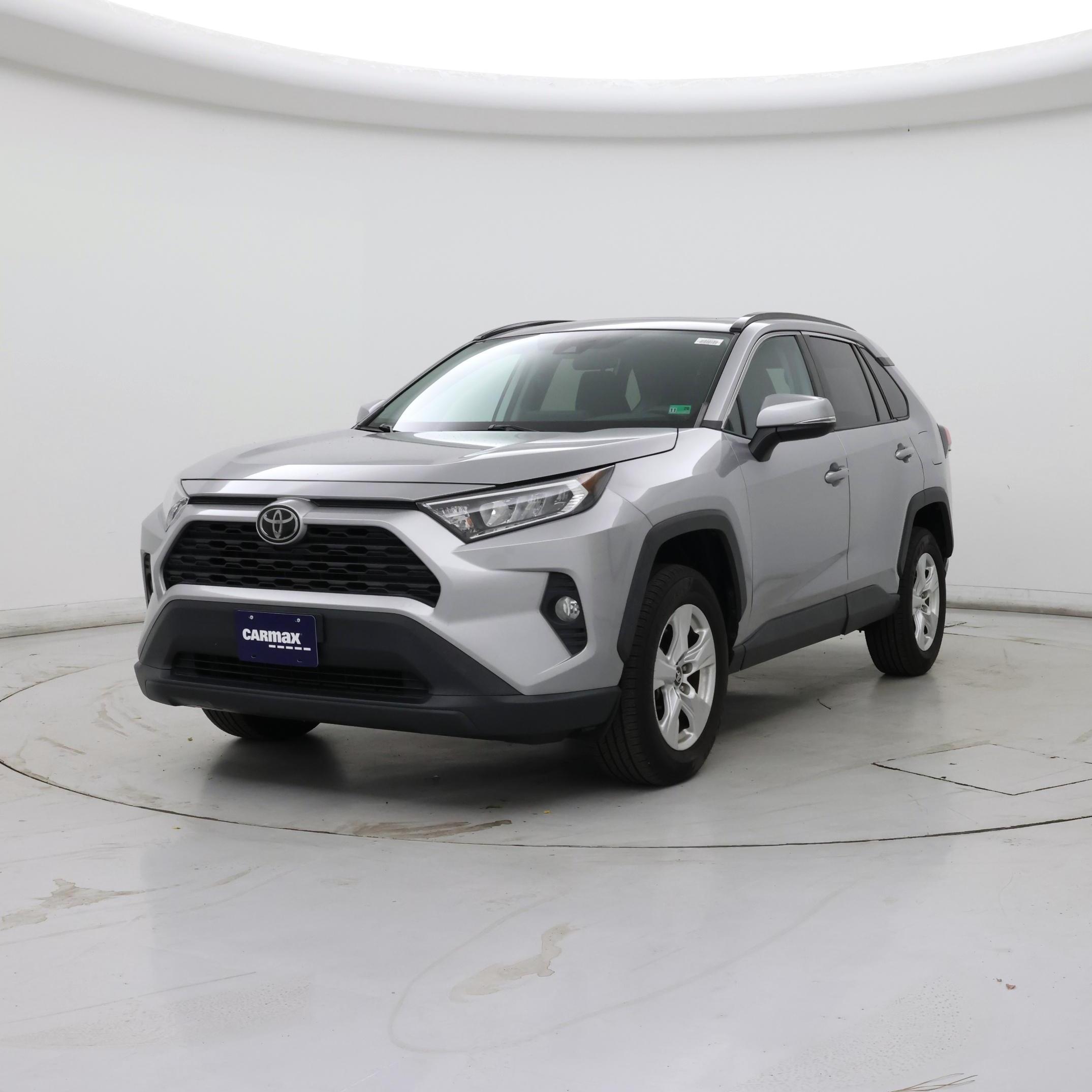 Thumbnail: 2021 Toyota RAV4 - 4
