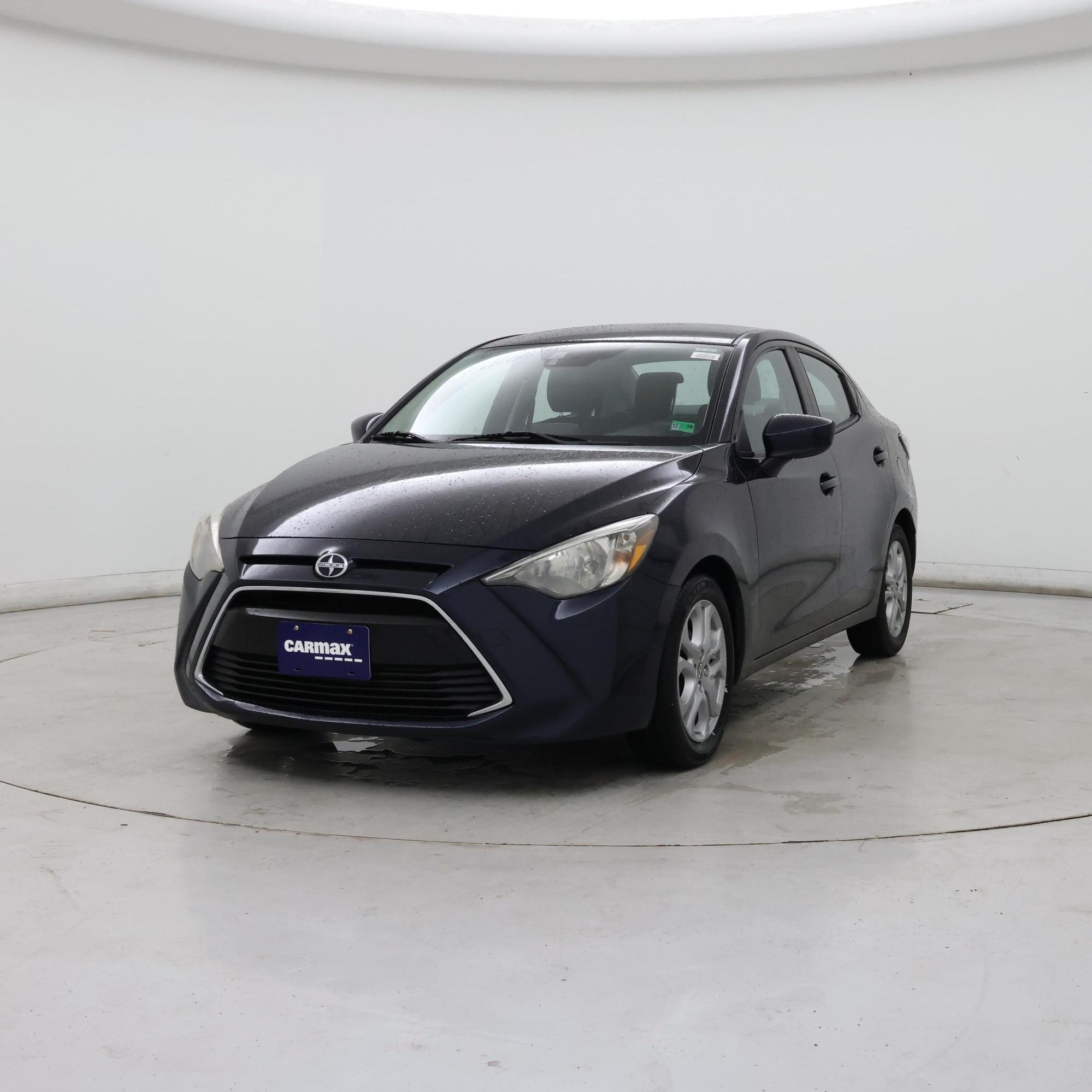 Thumbnail: 2016 Scion iA - 4