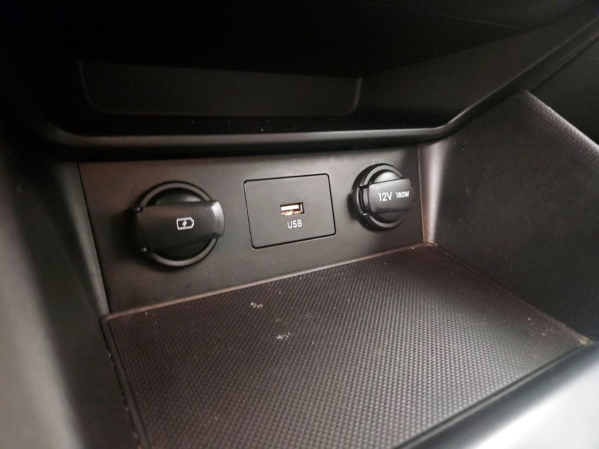 Thumbnail: 2022 Hyundai Kona - 18