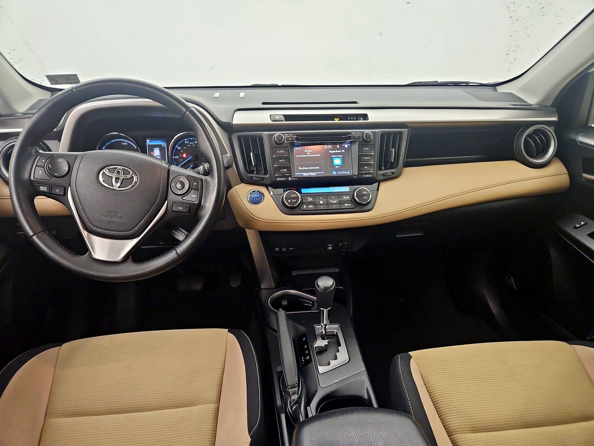 Thumbnail: 2018 Toyota RAV4 - 9