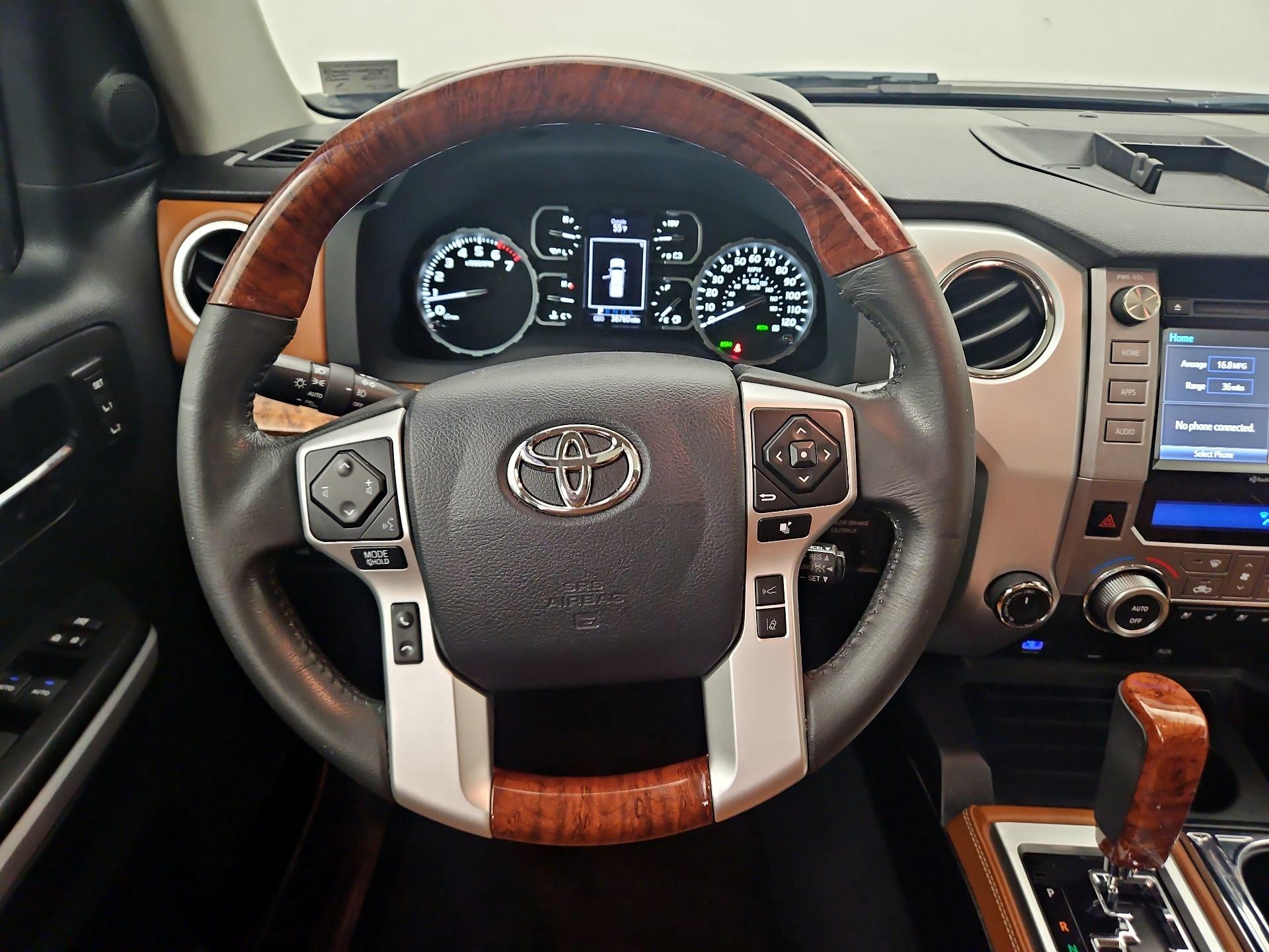 Thumbnail: 2019 Toyota Tundra - 10