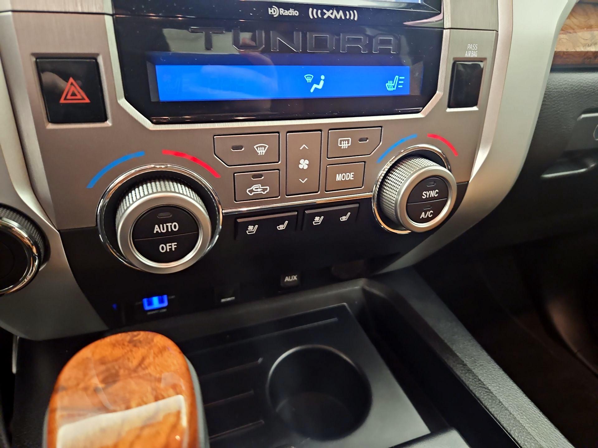 Thumbnail: 2019 Toyota Tundra - 17