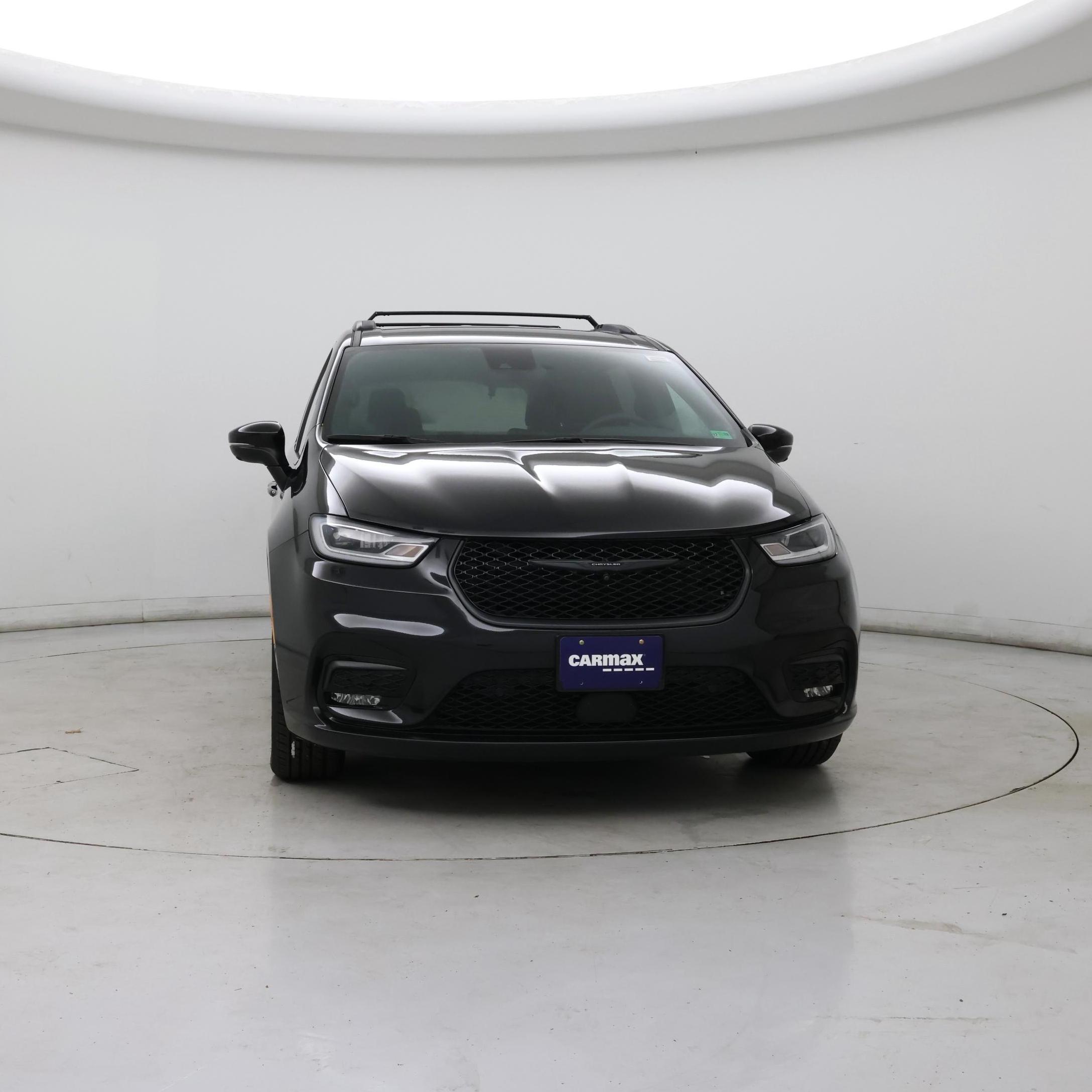 Thumbnail: 2023 Chrysler Pacifica - 5