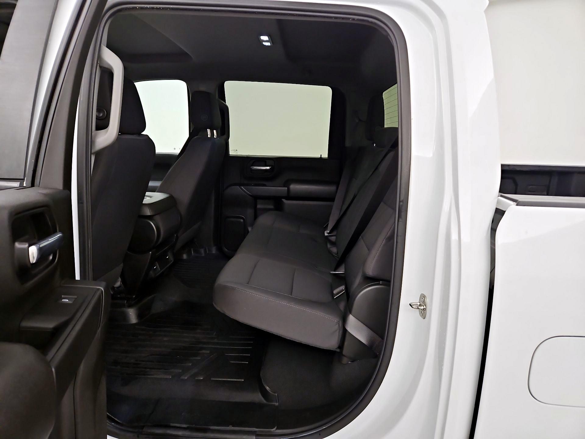 Thumbnail: 2023 Chevrolet Silverado 2500 - 19