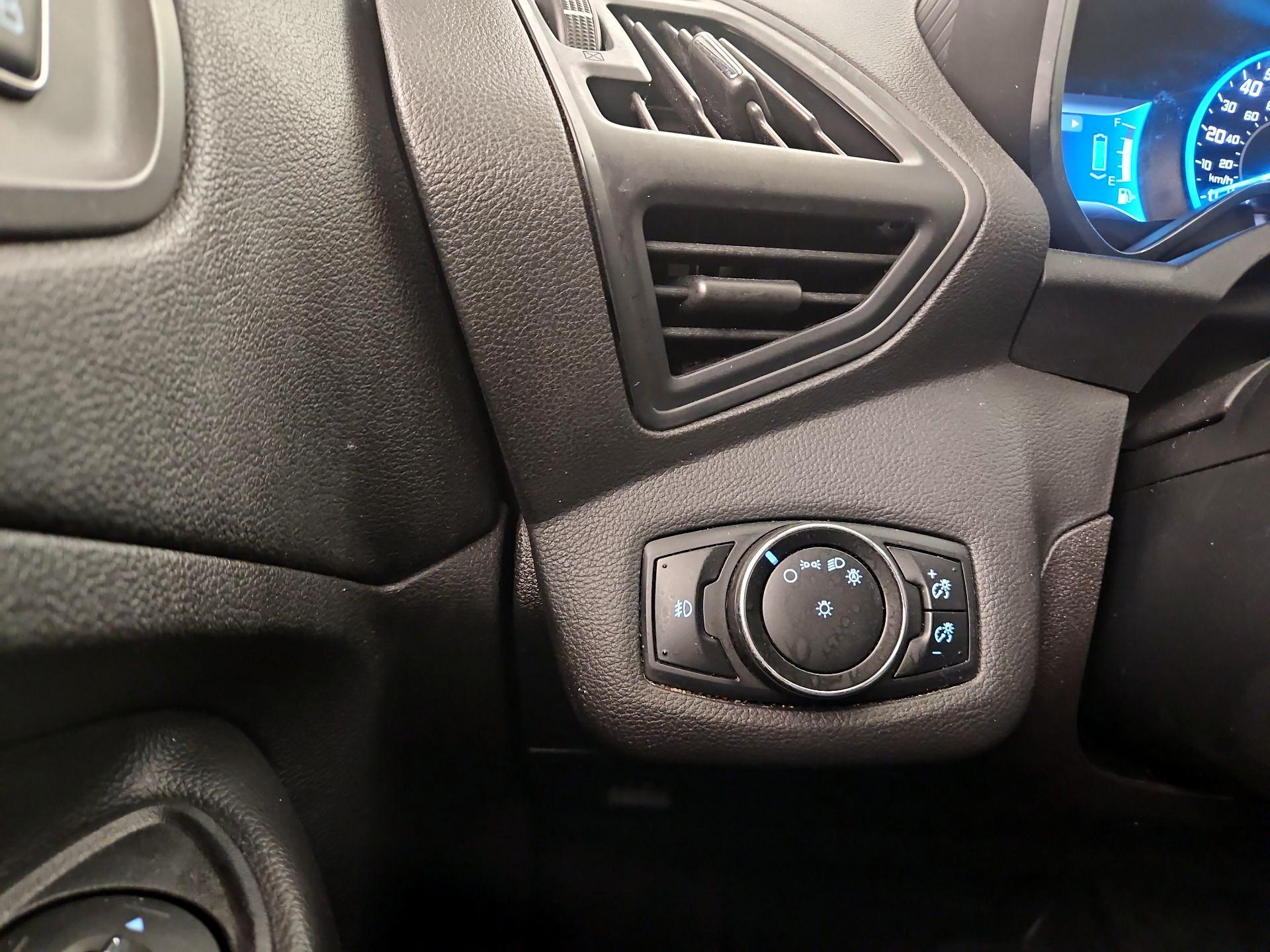 Thumbnail: 2014 Ford C-Max - 13