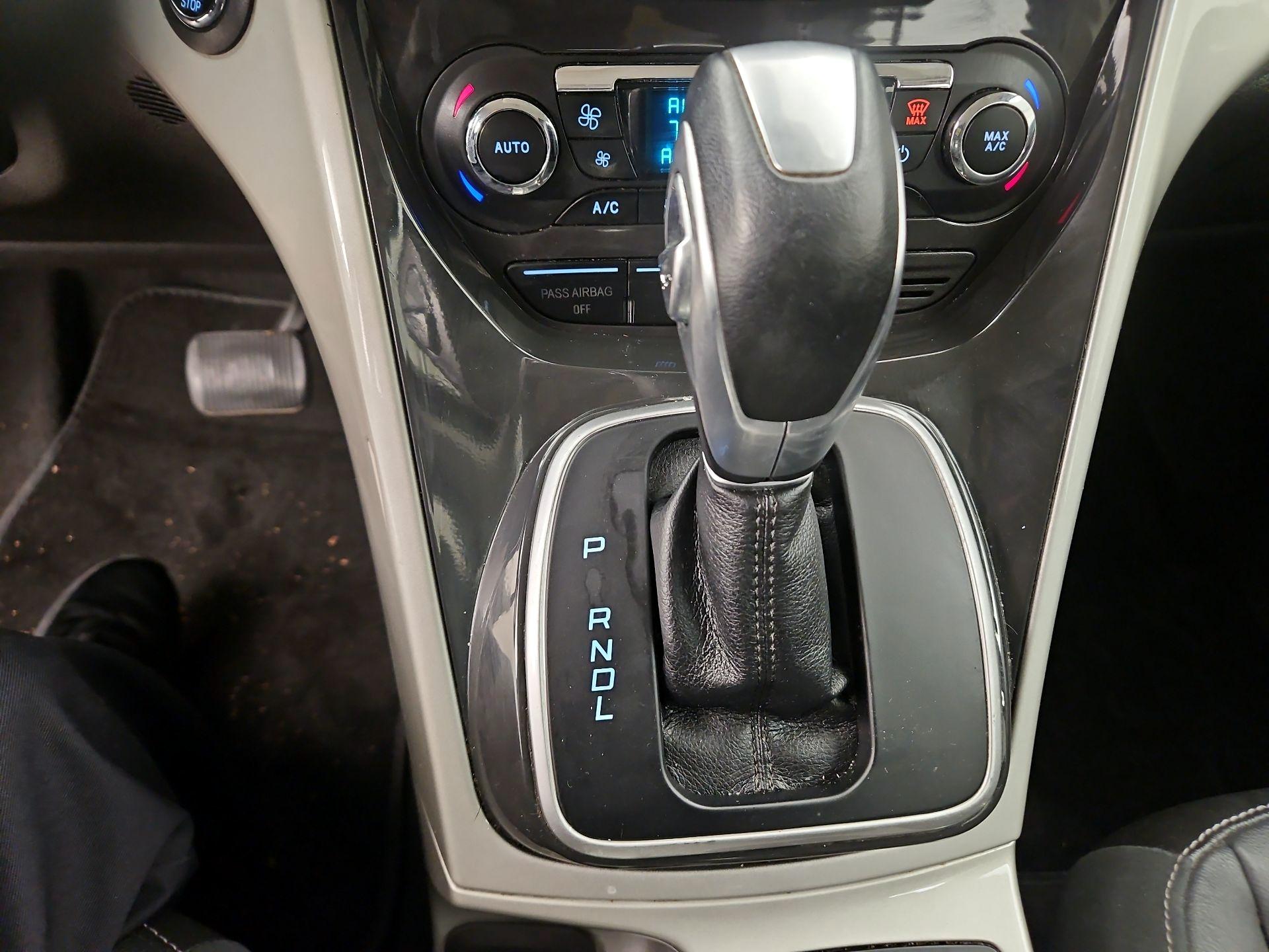 Thumbnail: 2014 Ford C-Max - 17