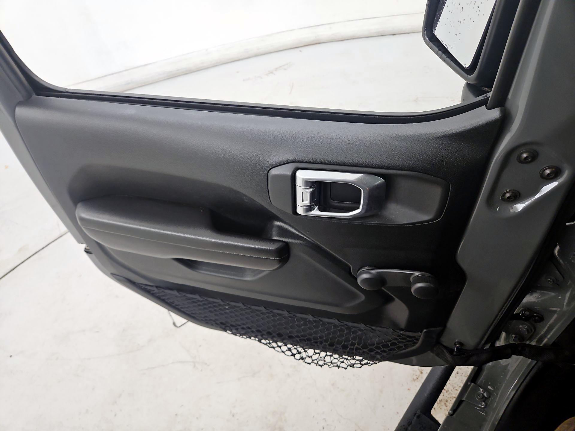 Thumbnail: 2020 Jeep Wrangler - 12