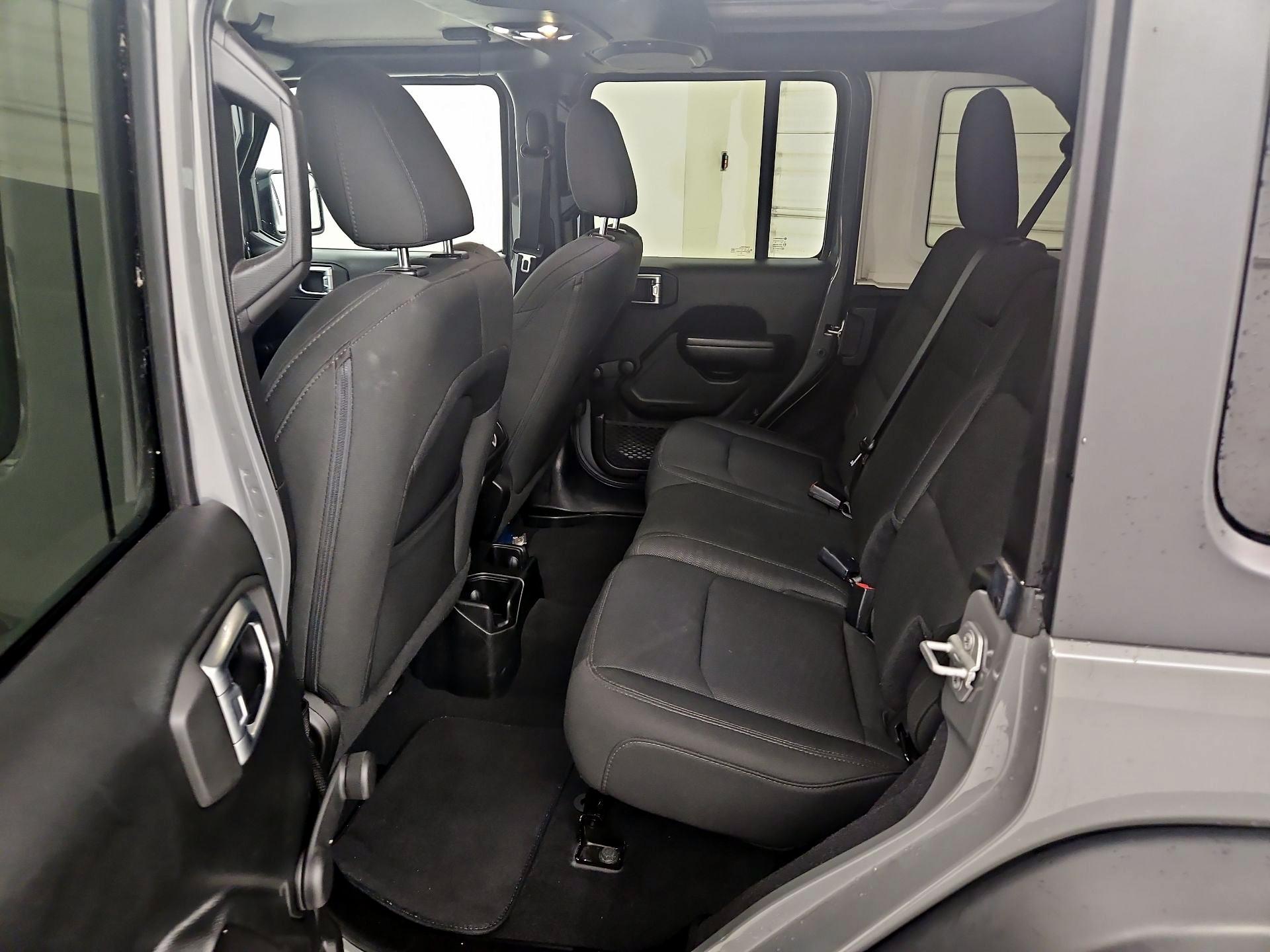 Thumbnail: 2020 Jeep Wrangler - 19