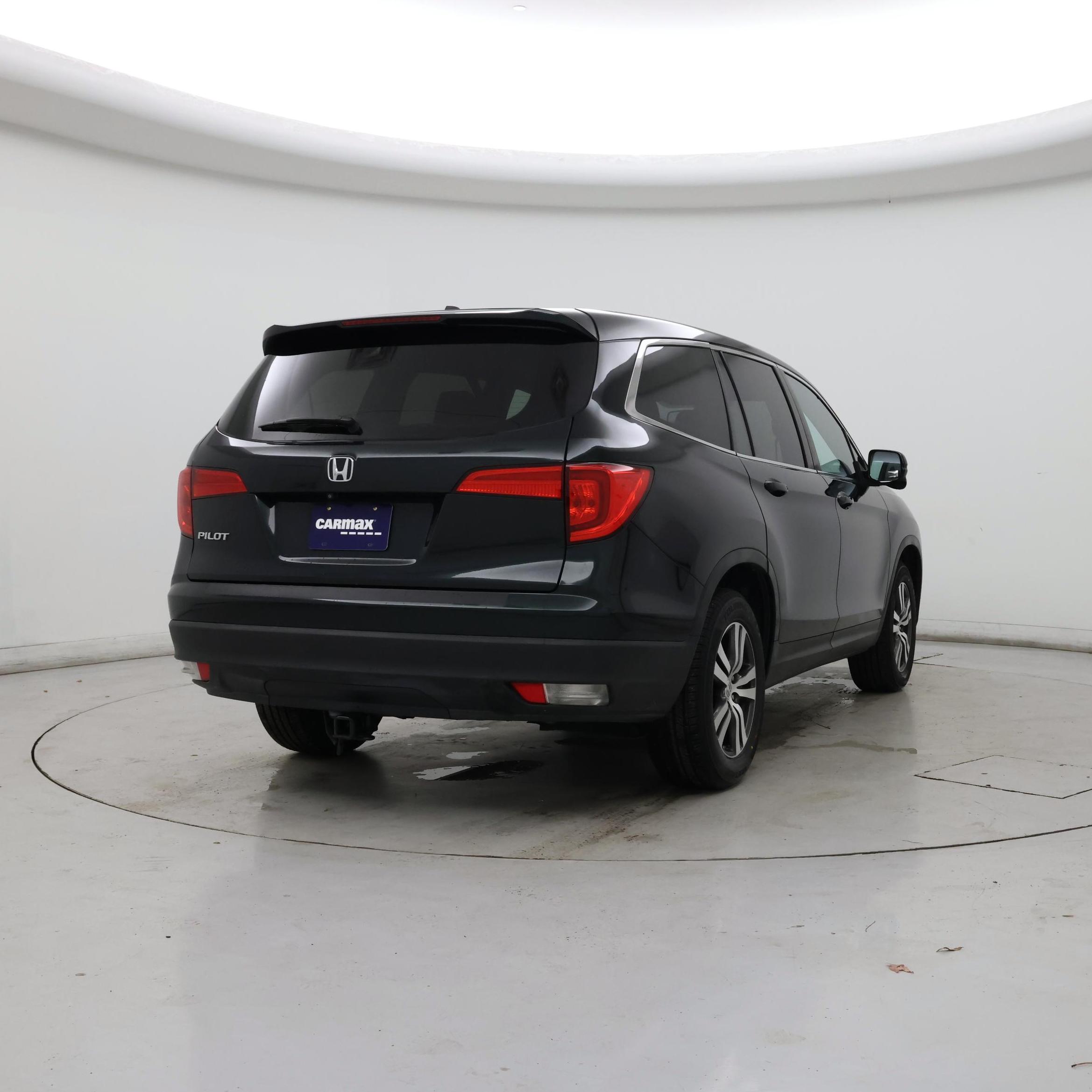 Thumbnail: 2018 Honda Pilot - 8