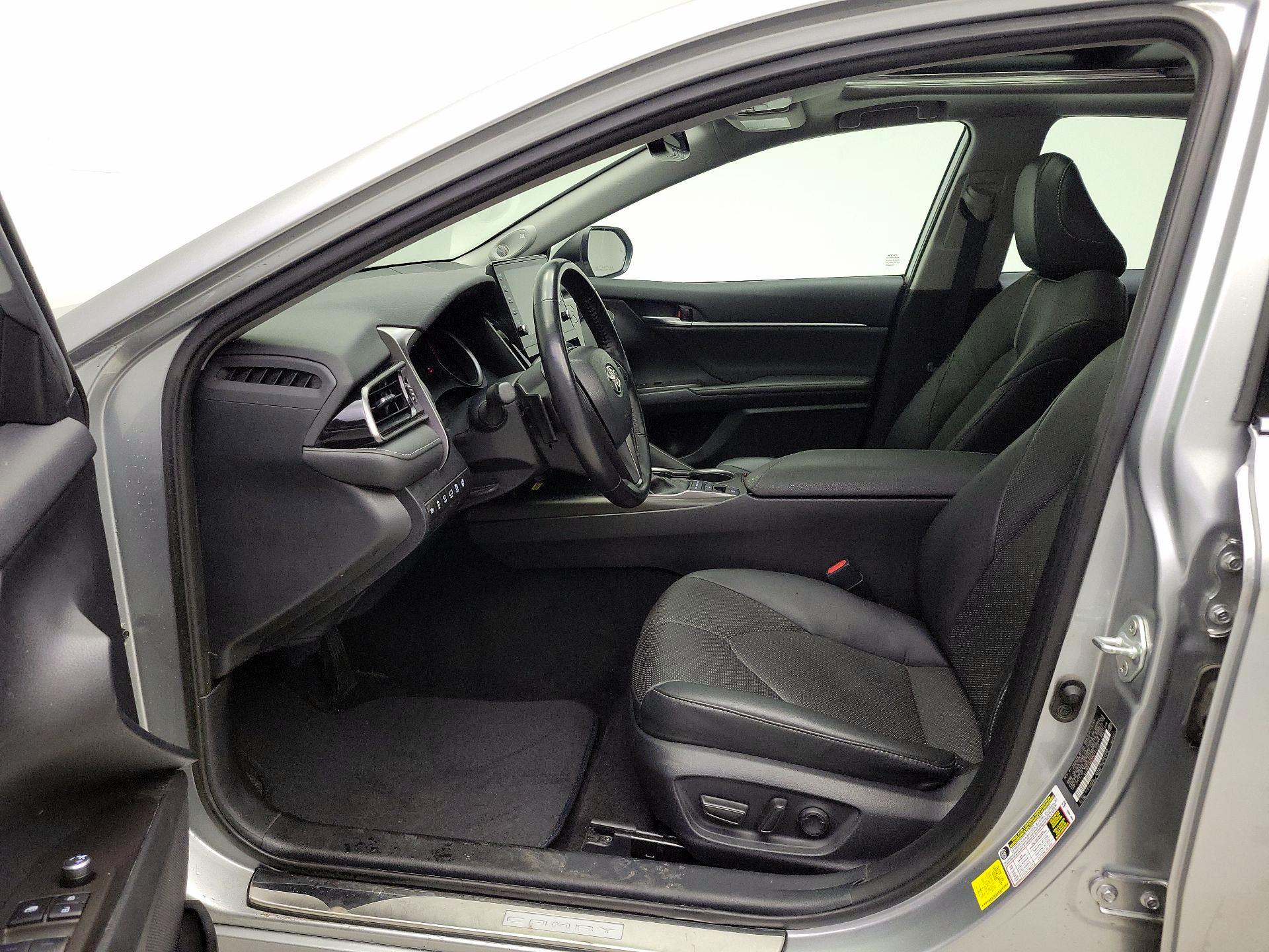 Thumbnail: 2023 Toyota Camry - 11