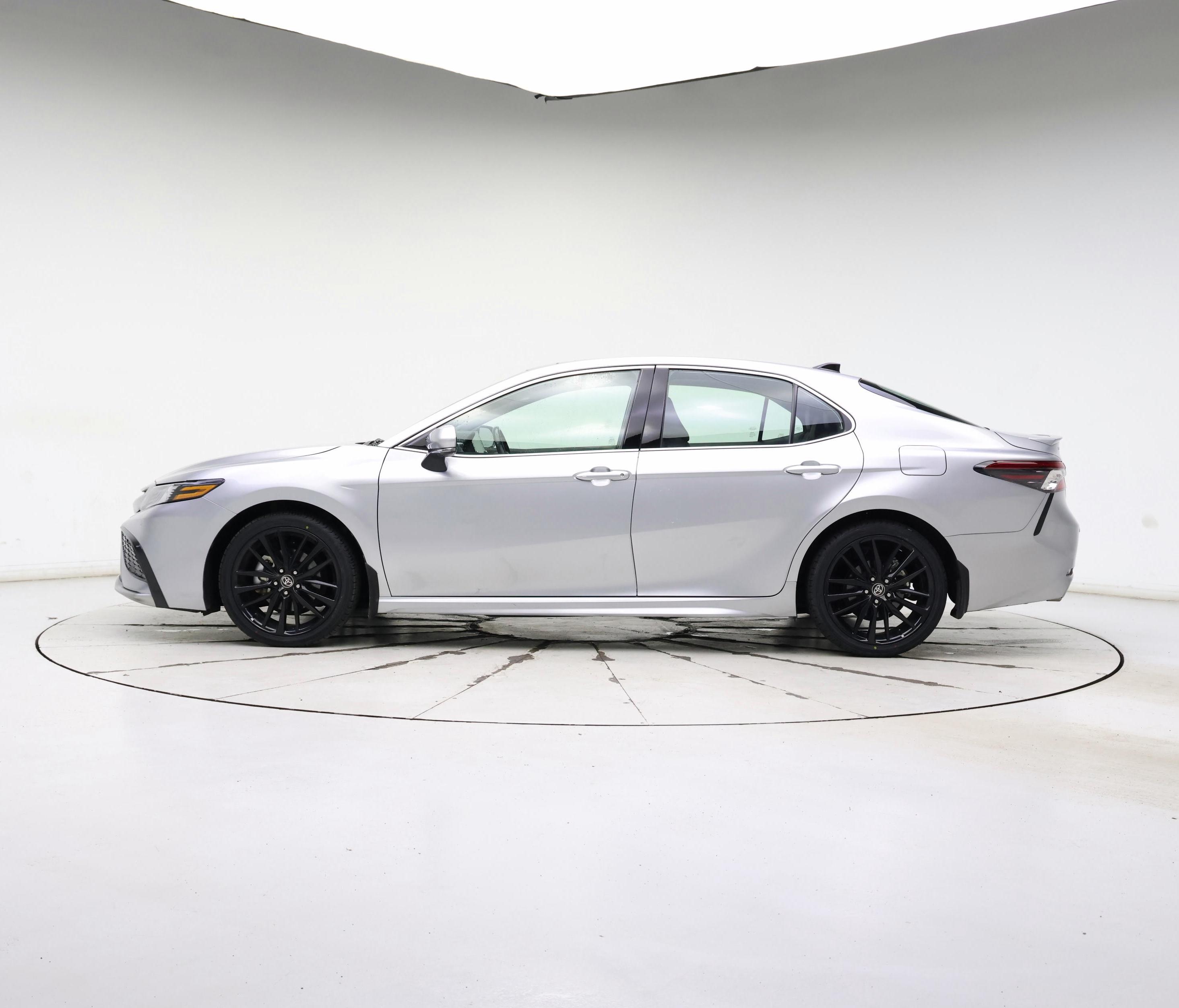 Thumbnail: 2023 Toyota Camry - 3