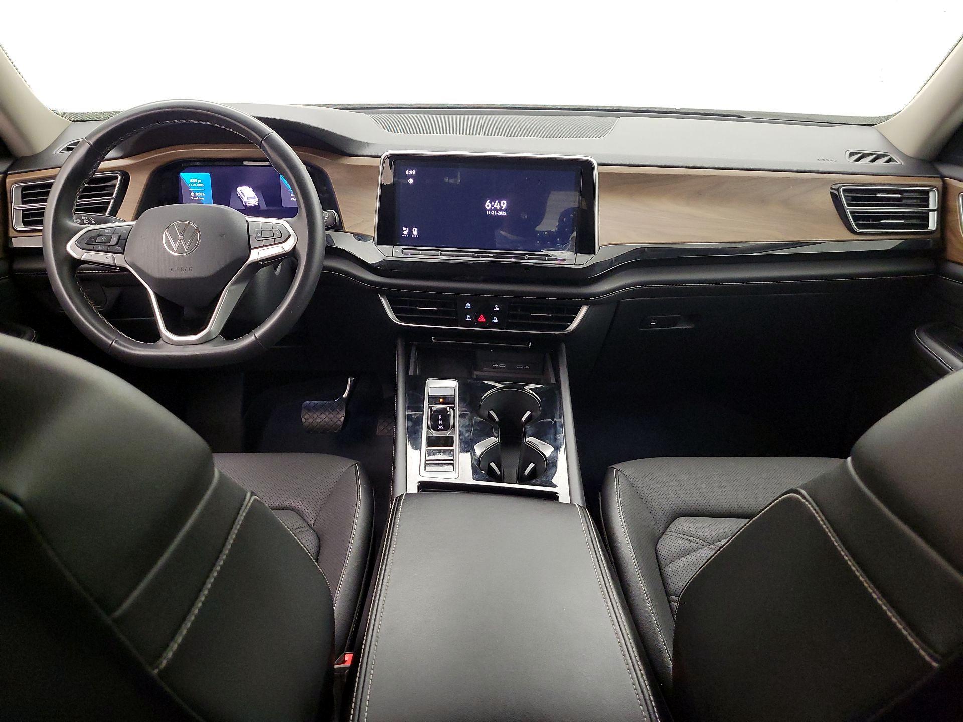 Thumbnail: 2024 Volkswagen Atlas - 9