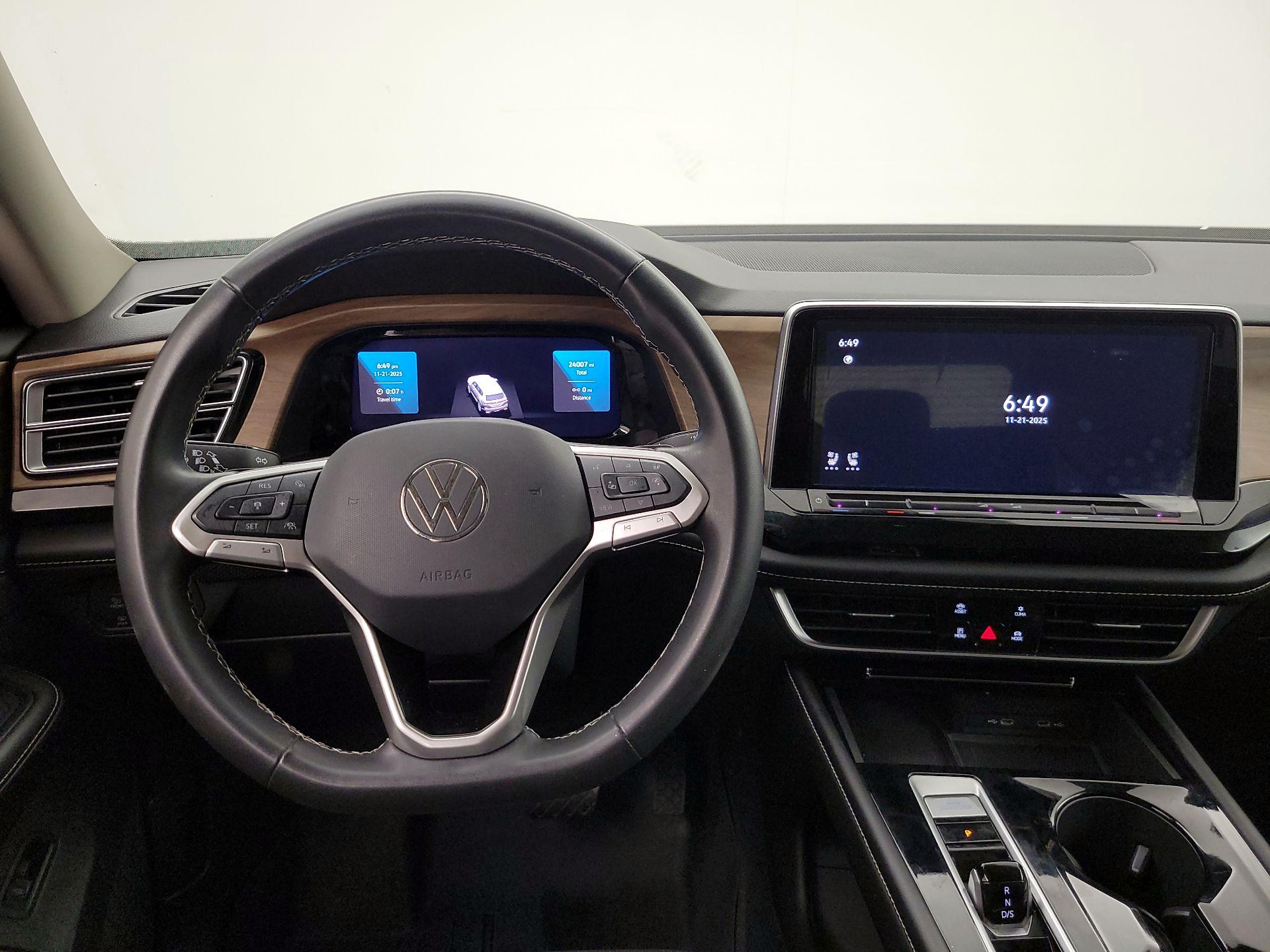 Thumbnail: 2024 Volkswagen Atlas - 10