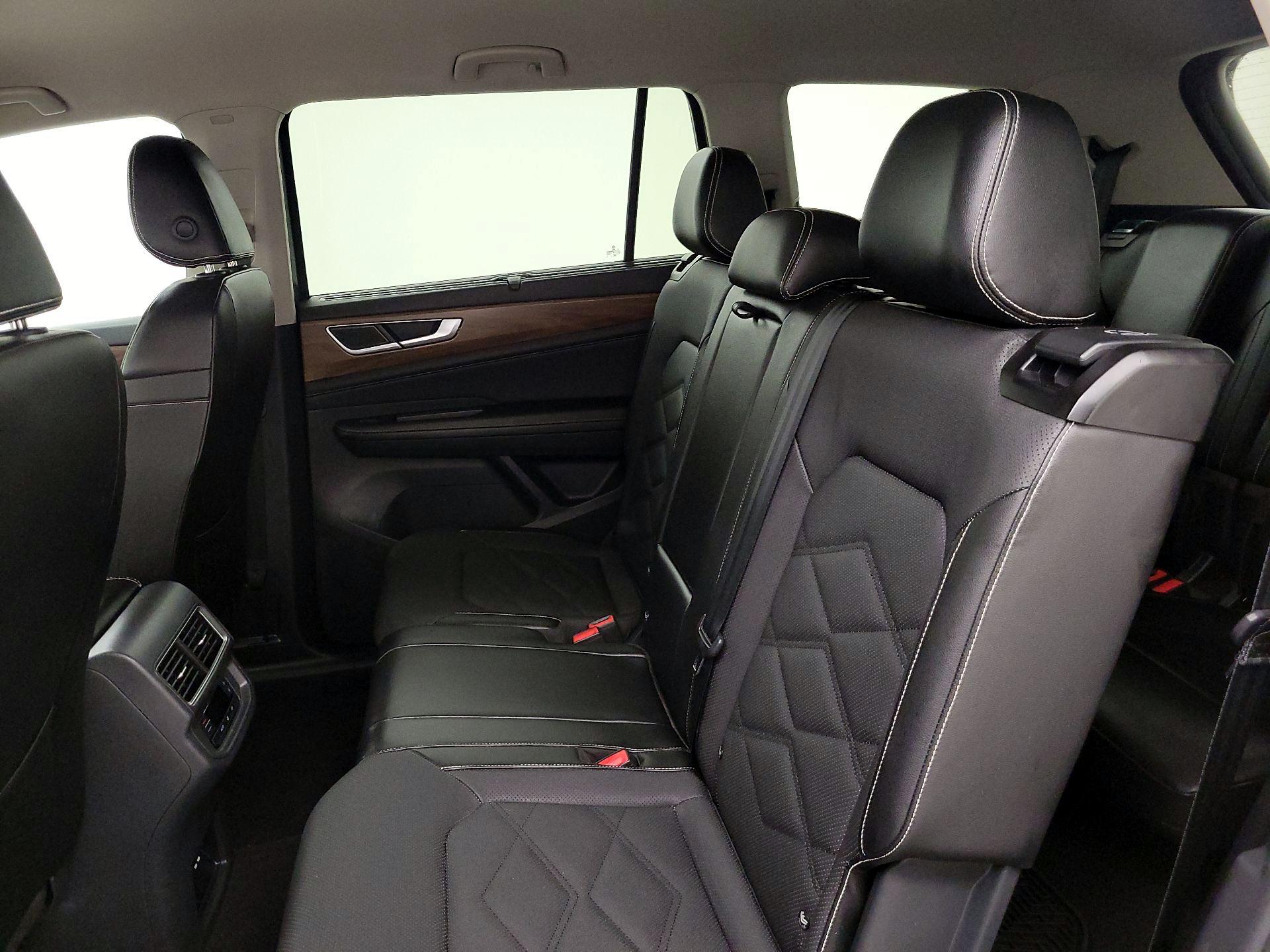 Thumbnail: 2024 Volkswagen Atlas - 19