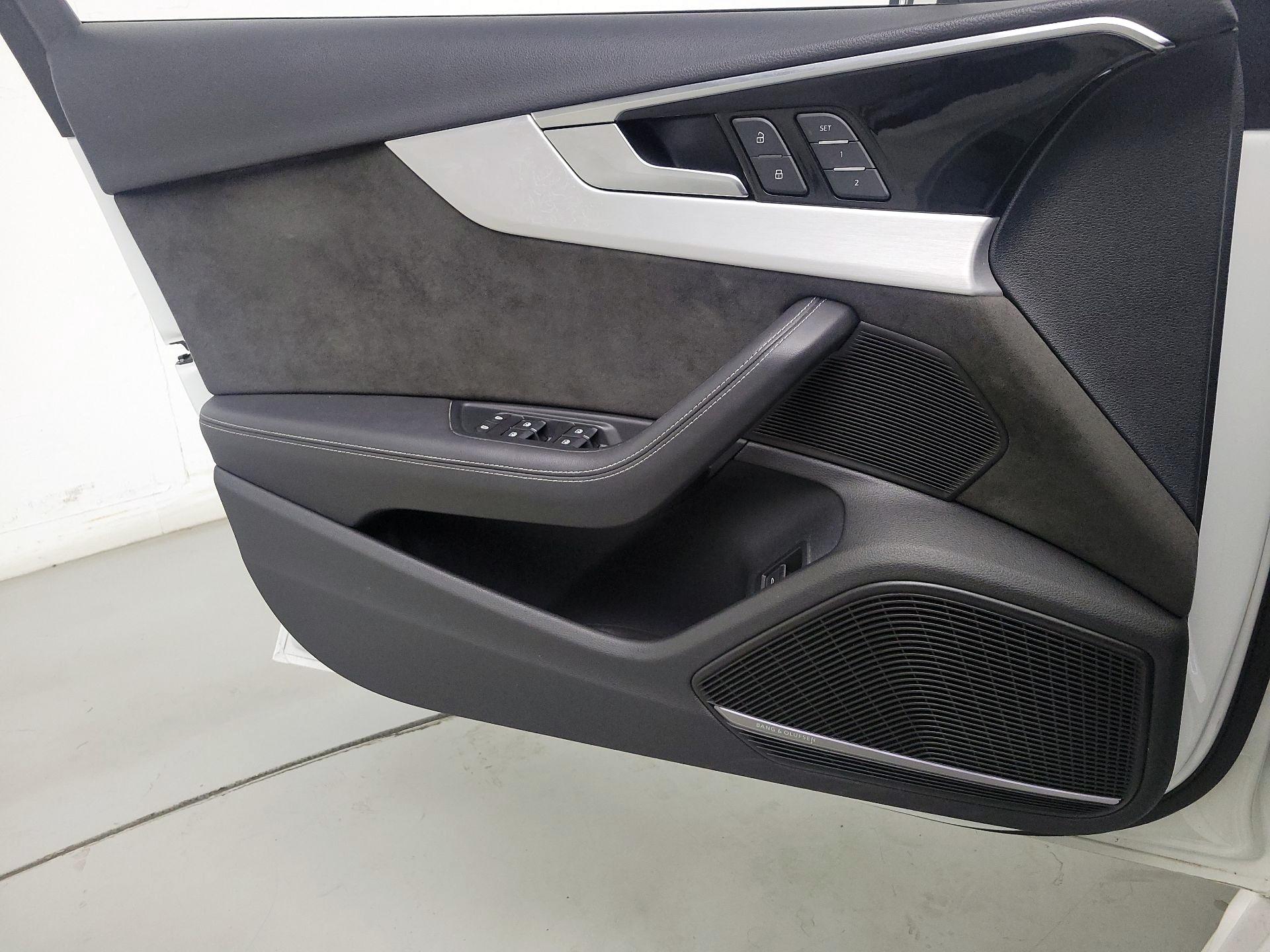 Thumbnail: 2020 Audi A4 - 12