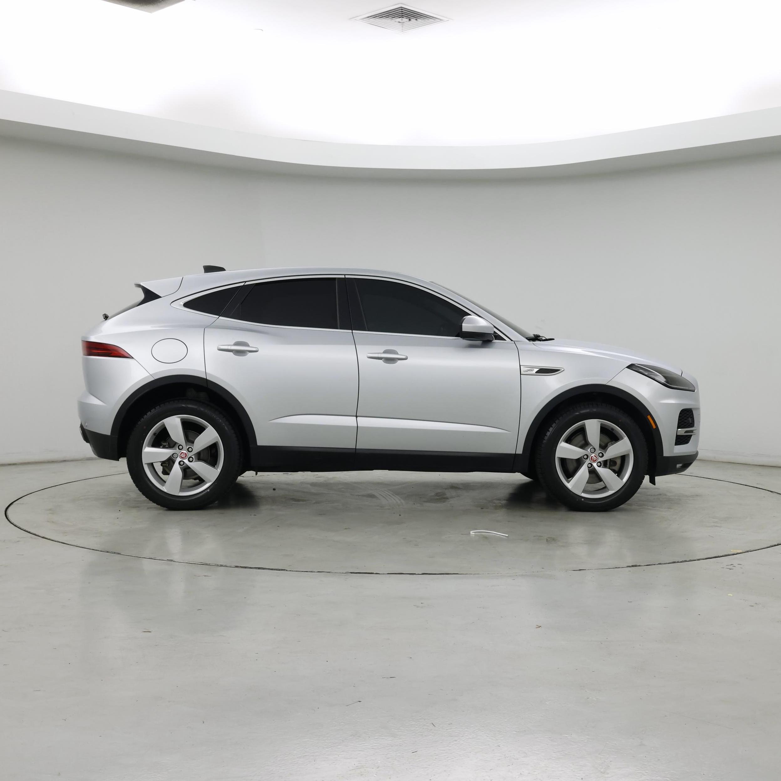 Thumbnail: 2022 Jaguar E-Pace - 7