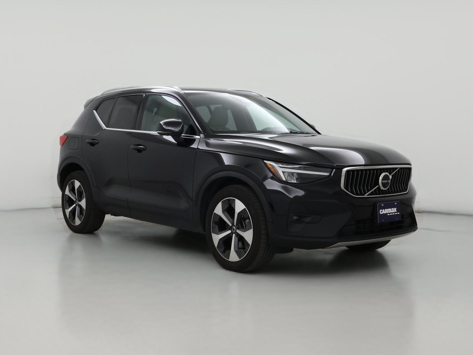 2023 Volvo XC40 Plus