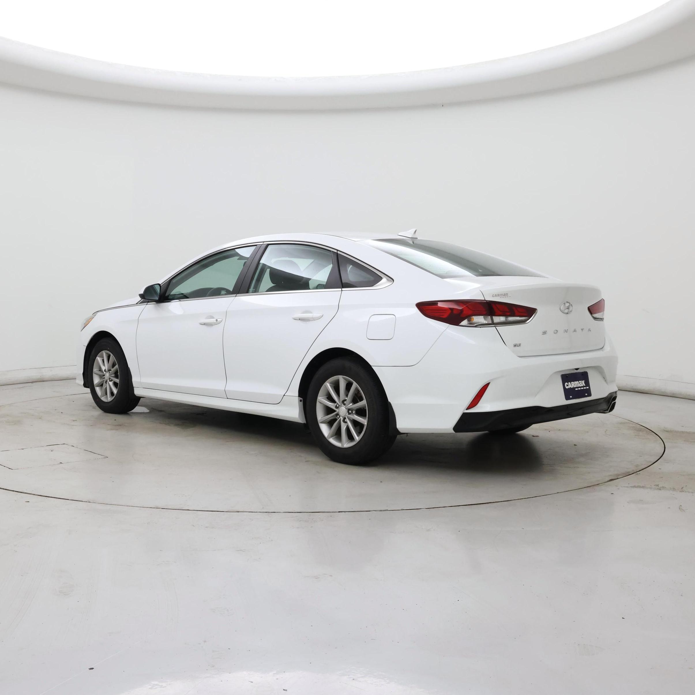 Thumbnail: 2019 Hyundai Sonata - 2