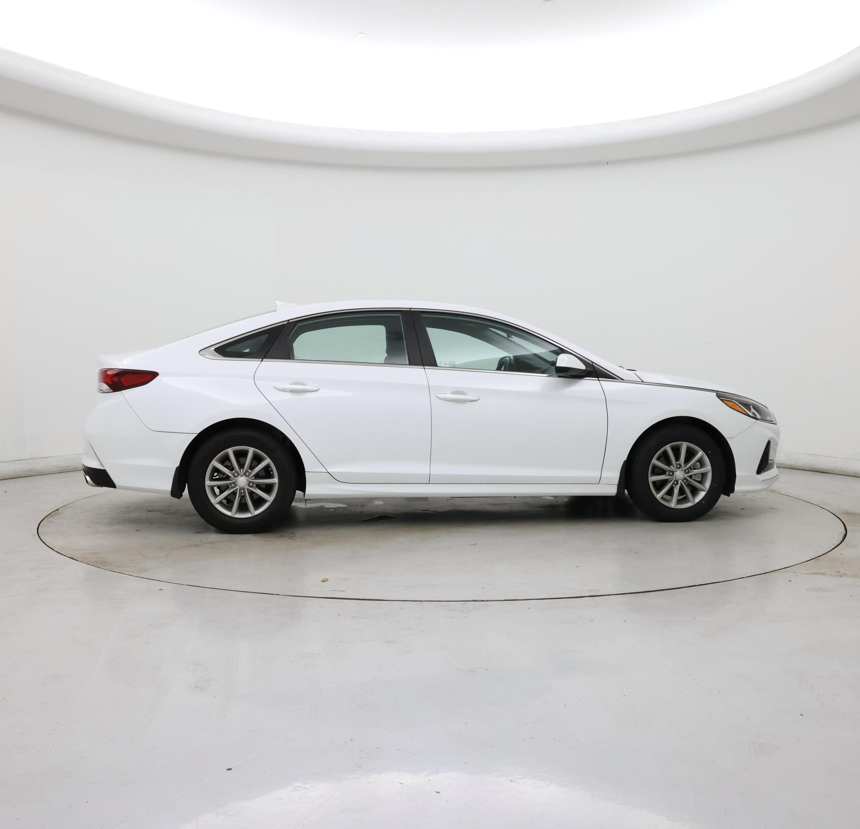 Thumbnail: 2019 Hyundai Sonata - 7