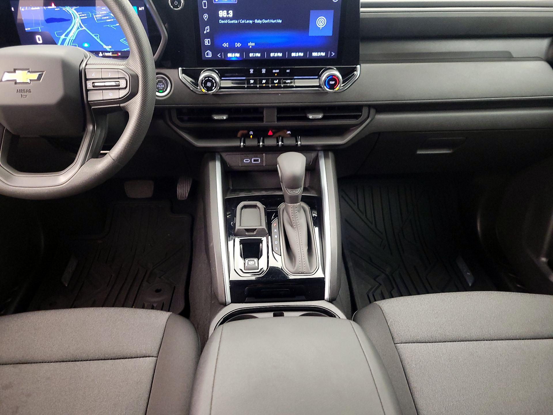 Thumbnail: 2025 Chevrolet Colorado - 17